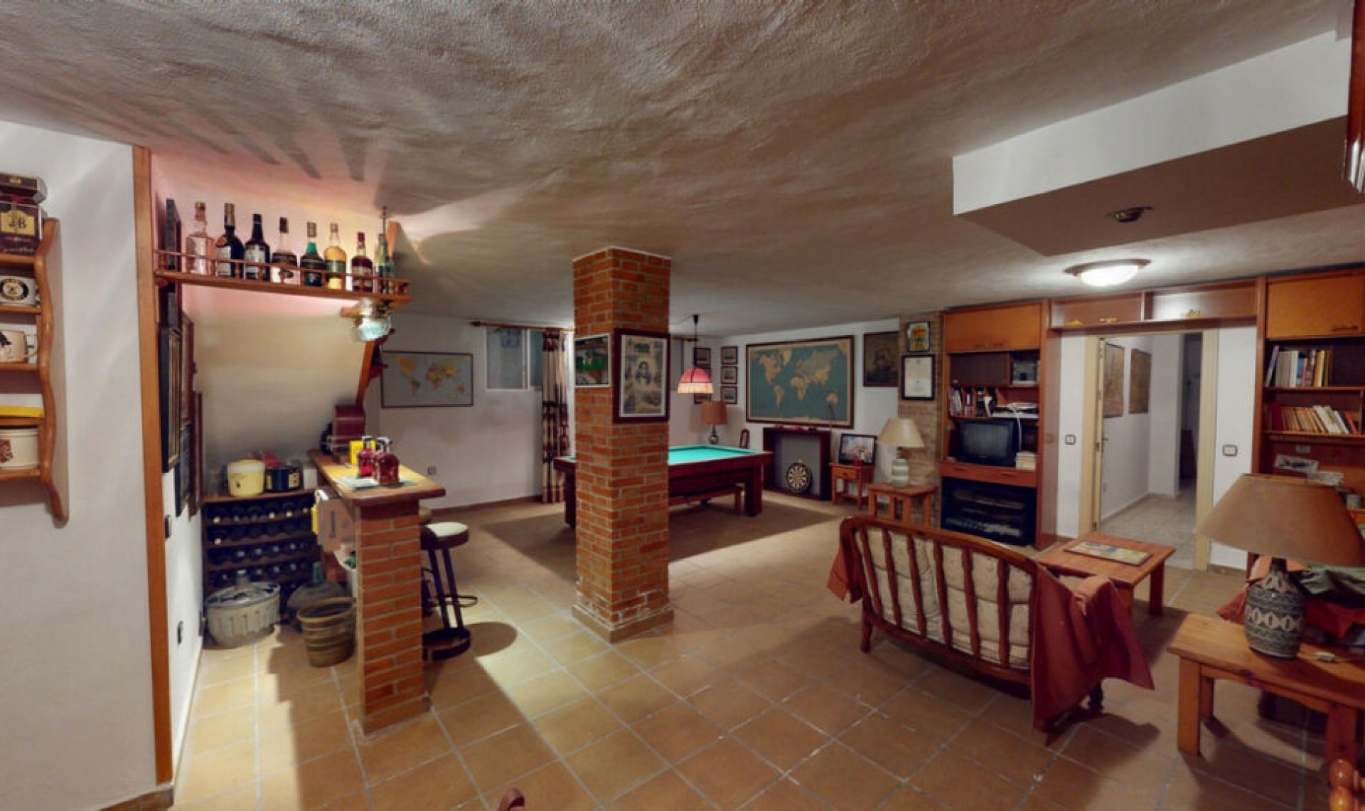 Resale - House -
Chilches