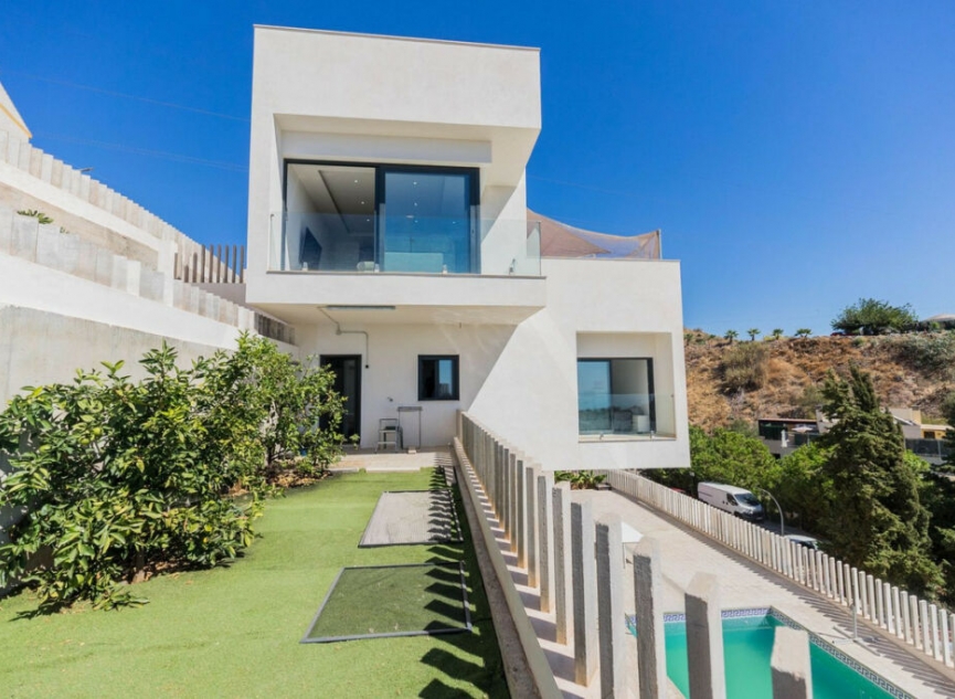 Resale - House -
Chilches