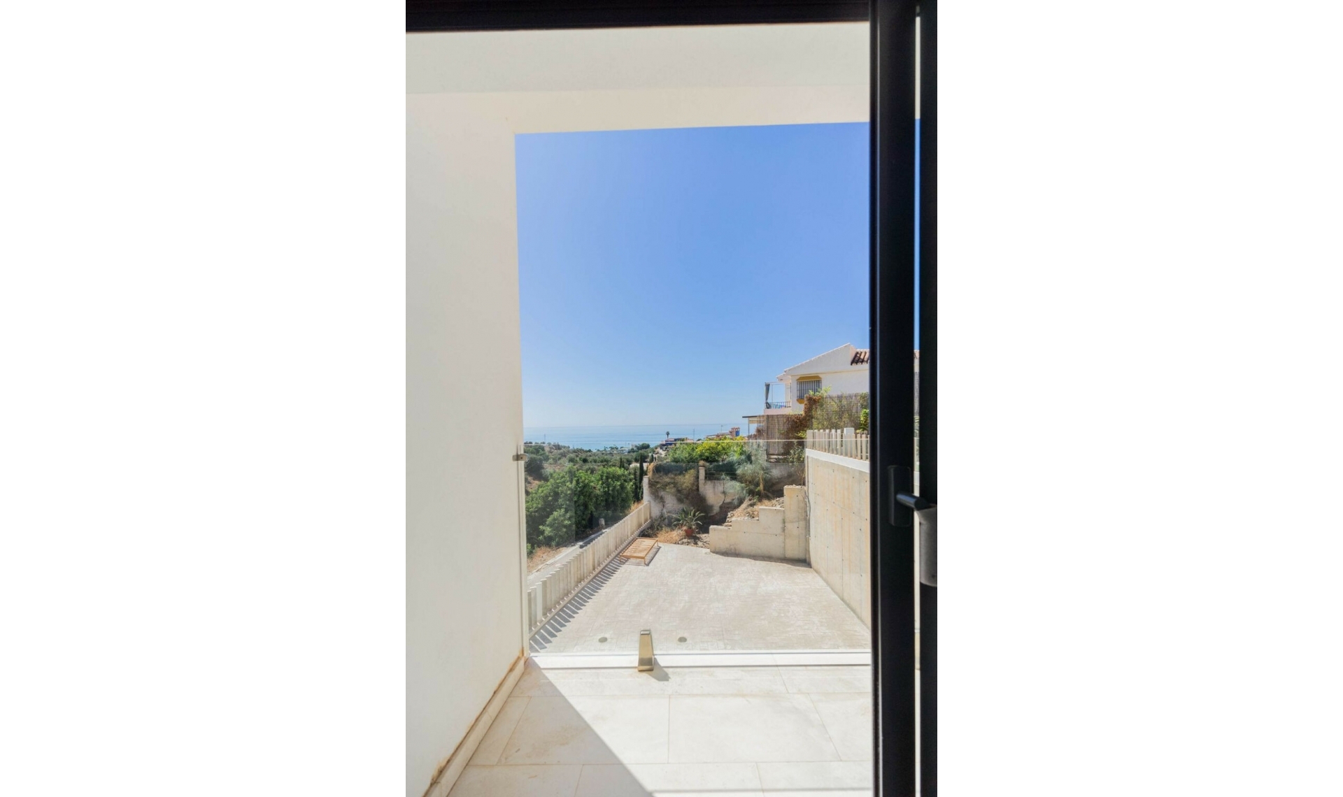 Resale - House -
Chilches