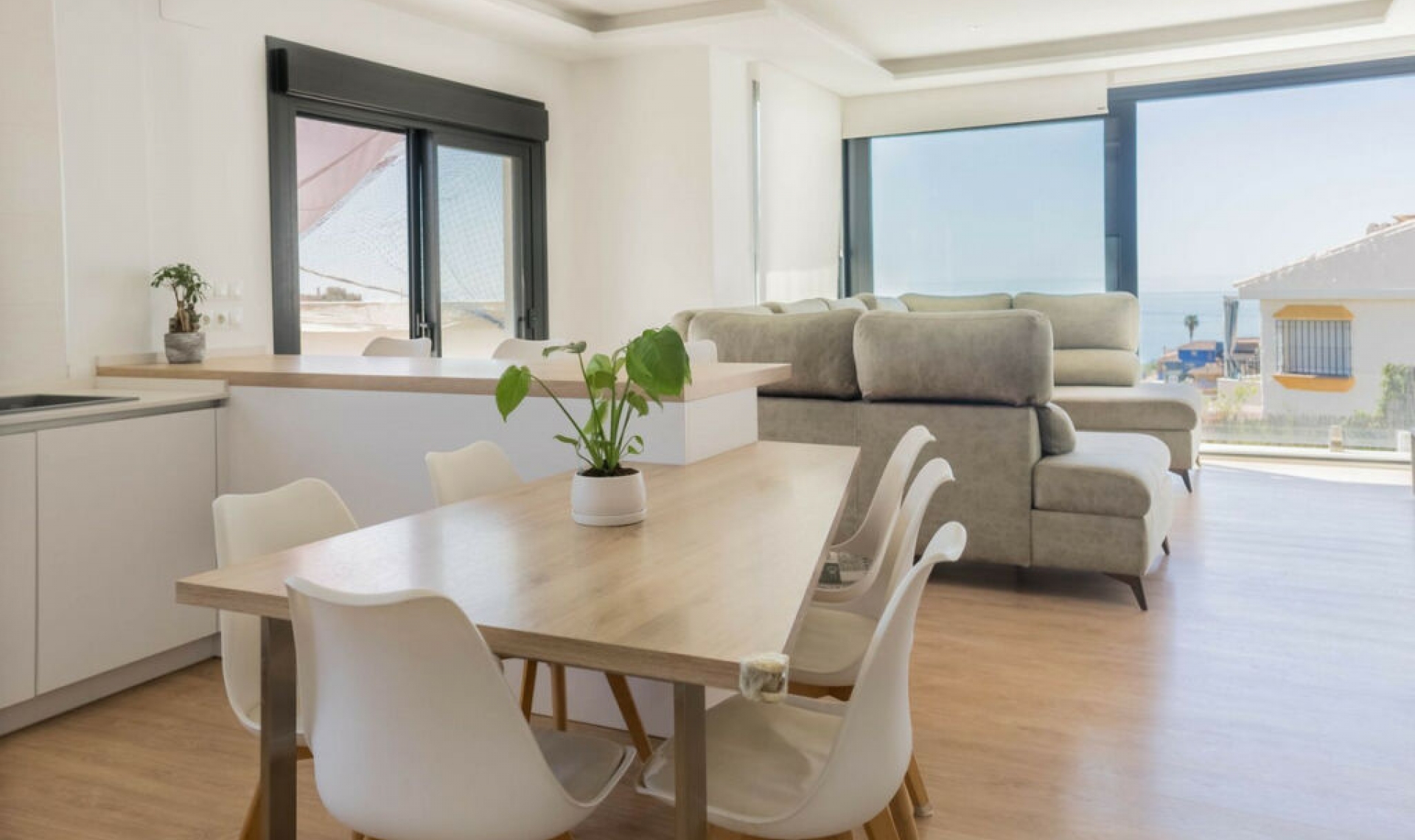 Resale - House -
Chilches