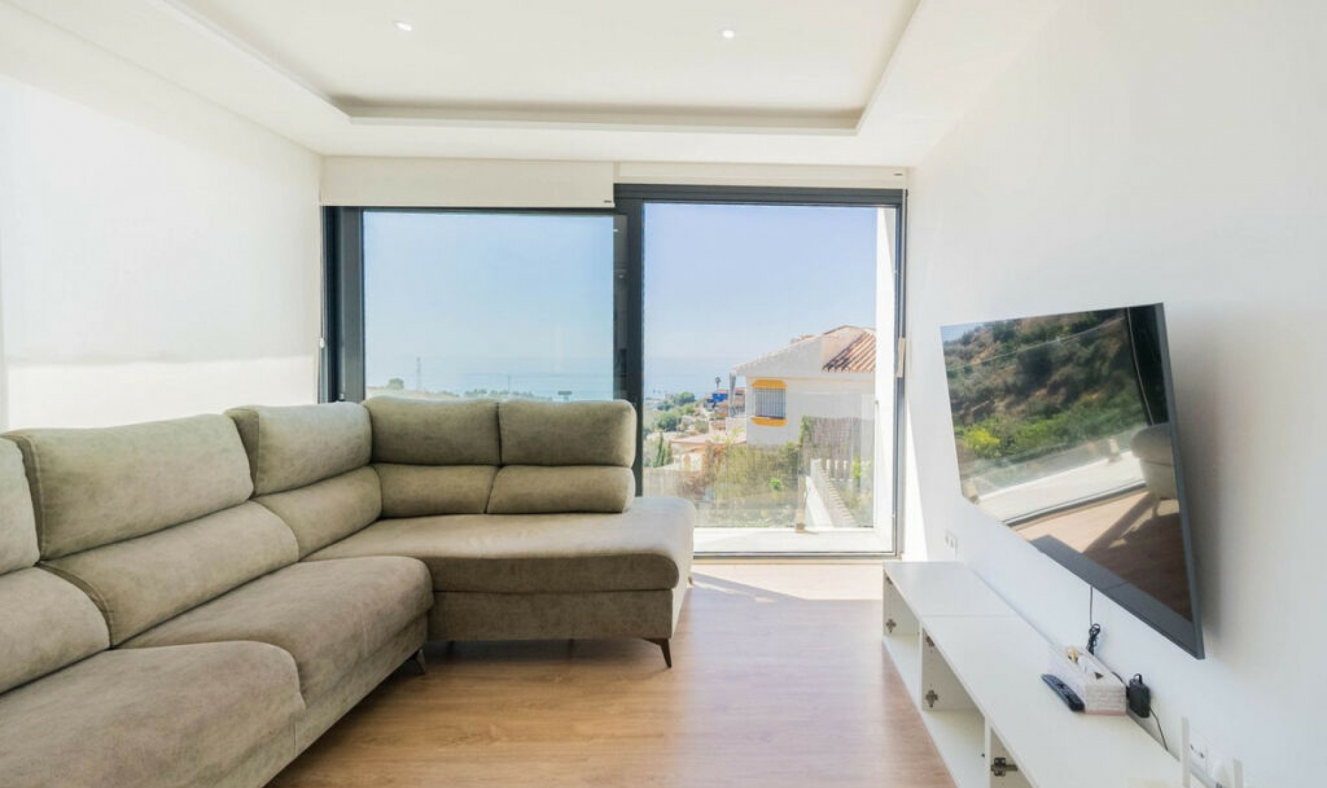 Resale - House -
Chilches