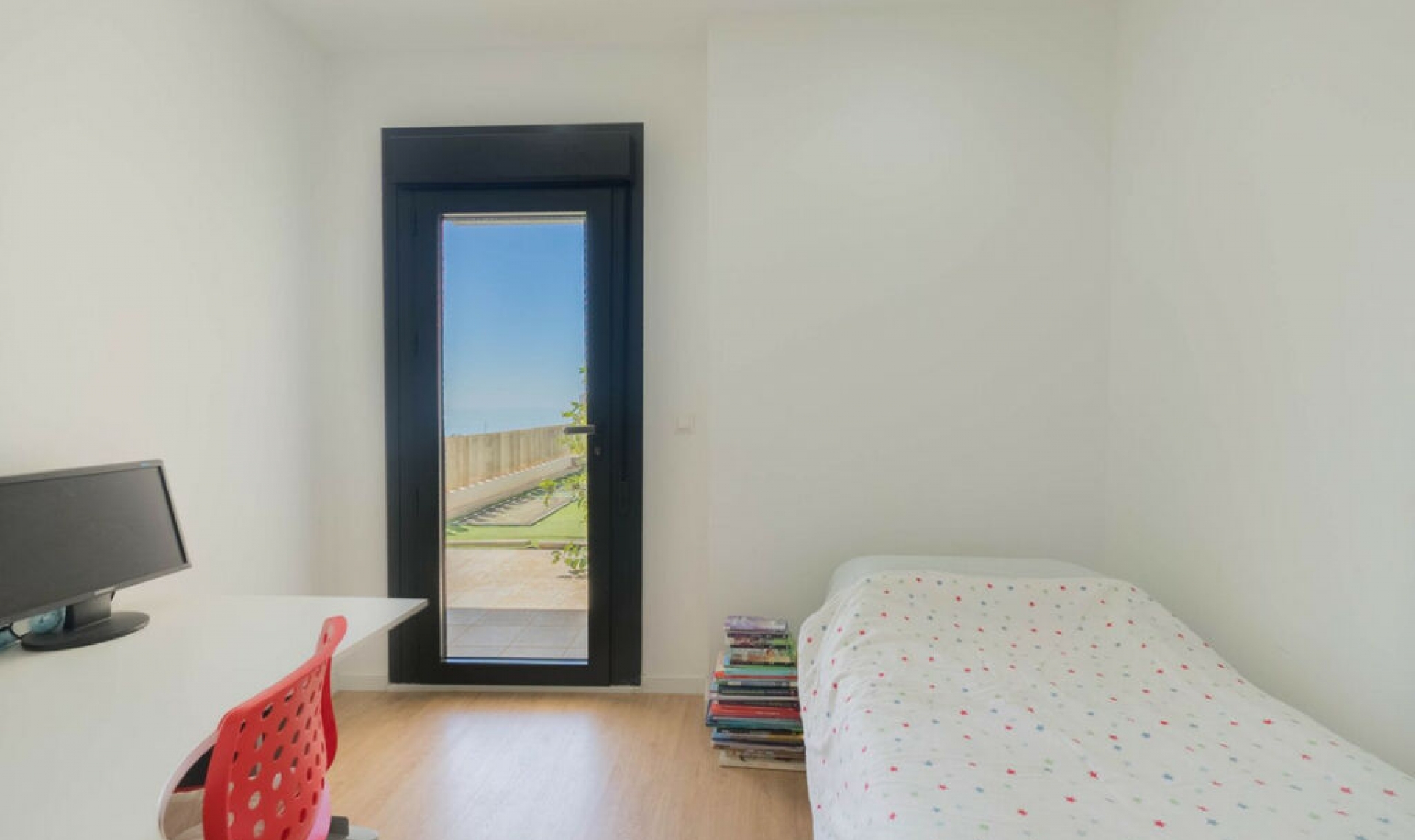 Resale - House -
Chilches