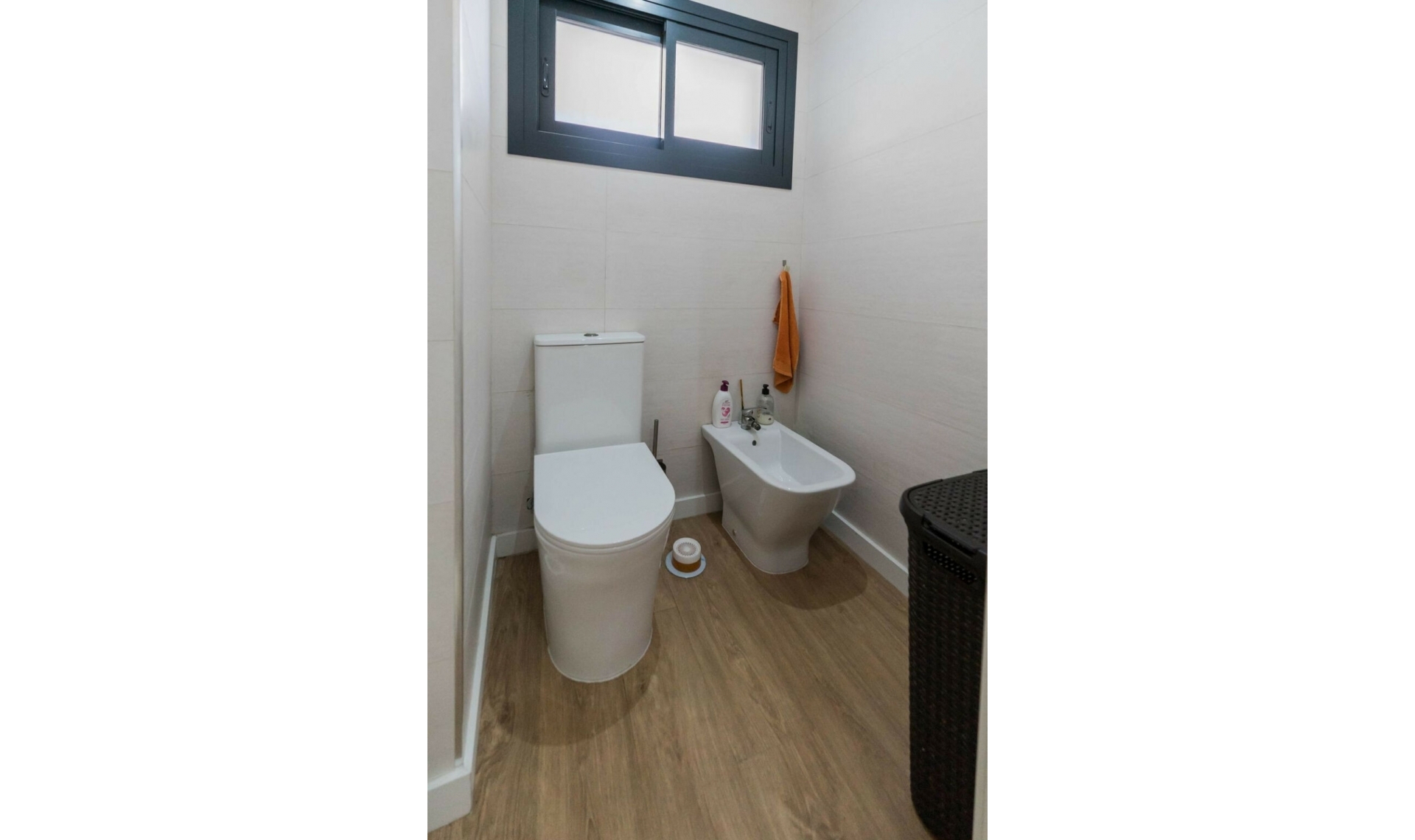 Resale - House -
Chilches