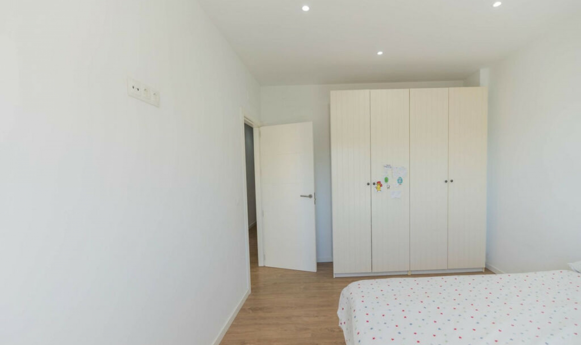 Resale - House -
Chilches