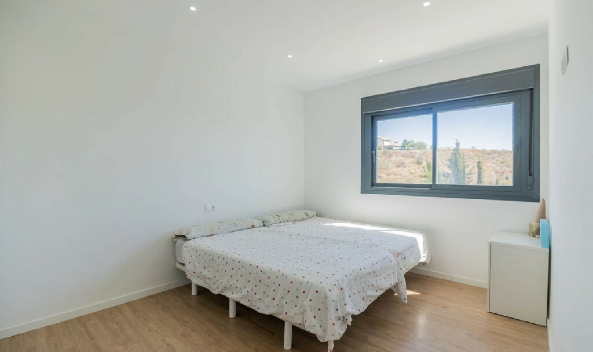 Resale - House -
Chilches