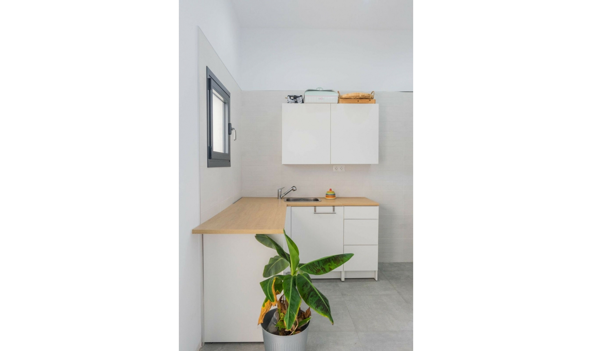 Resale - House -
Chilches