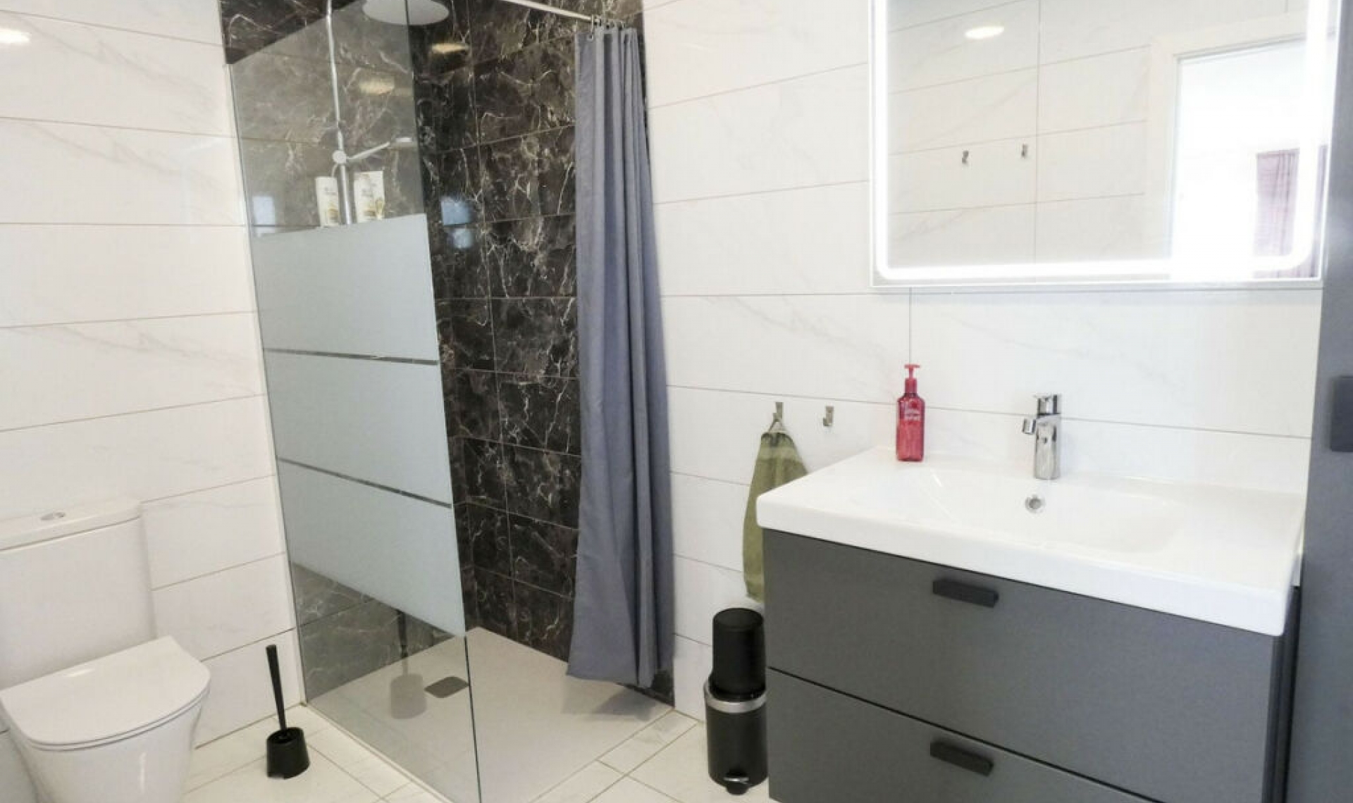 Resale - House -
Ciudad Quesada