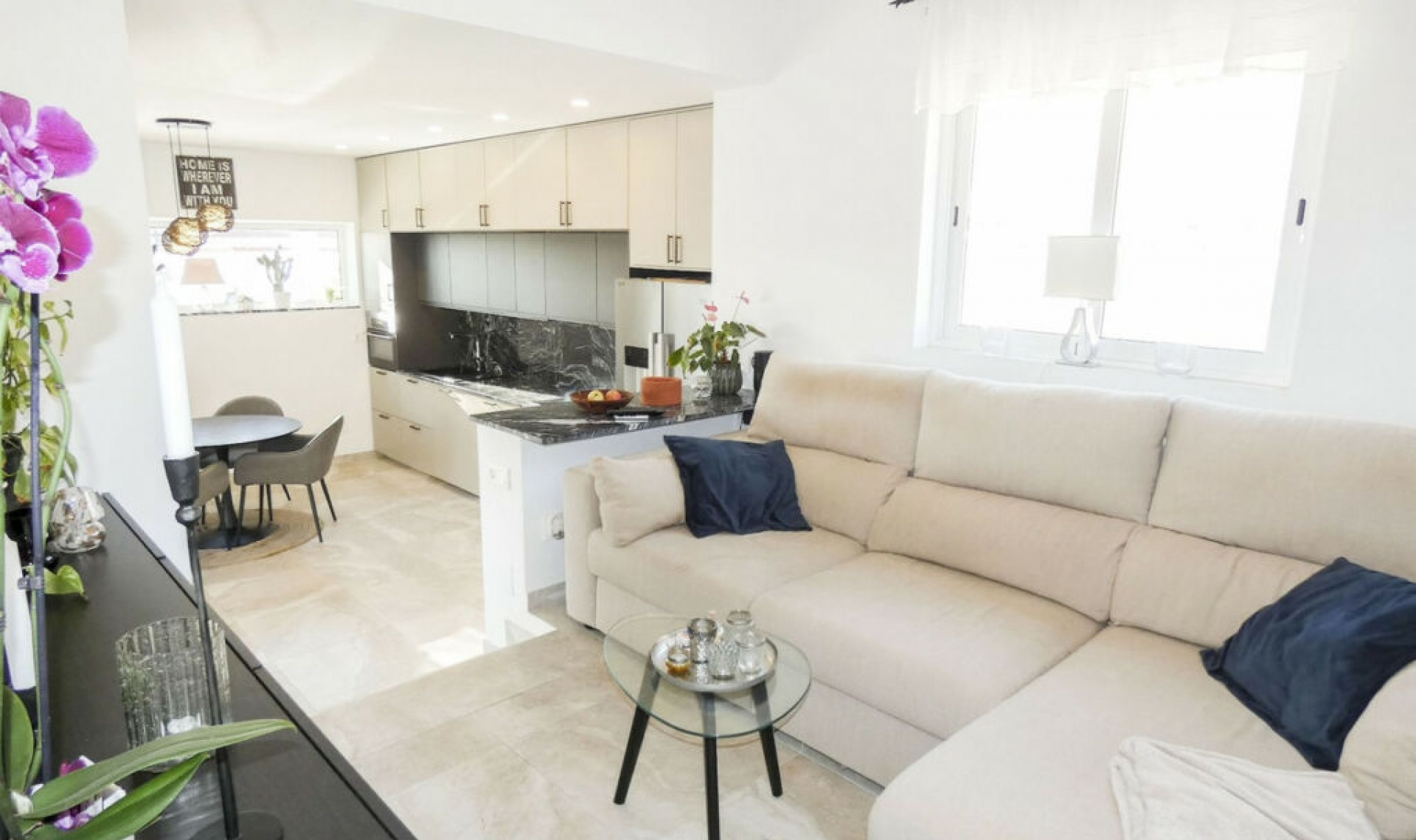 Resale - House -
Ciudad Quesada