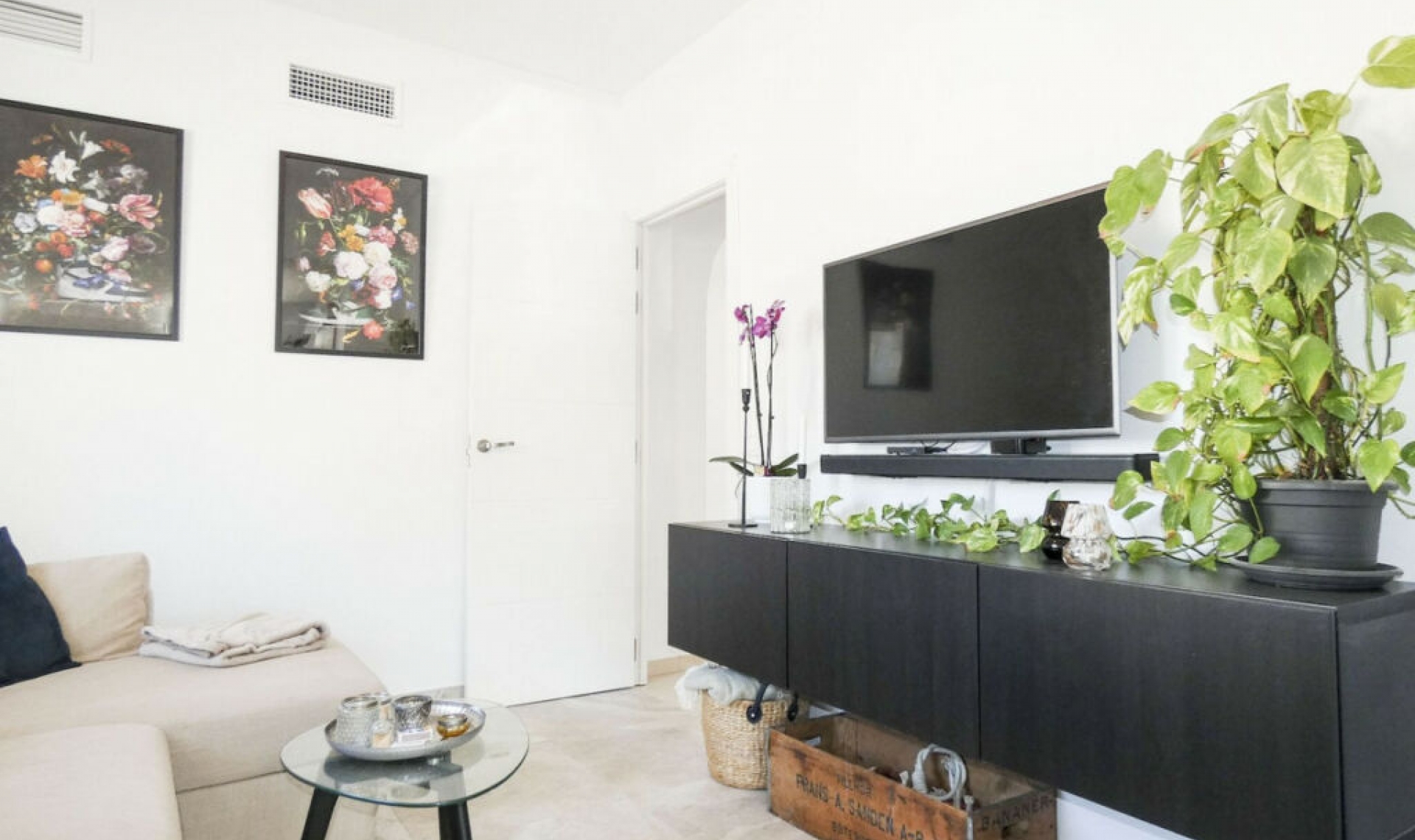 Resale - House -
Ciudad Quesada