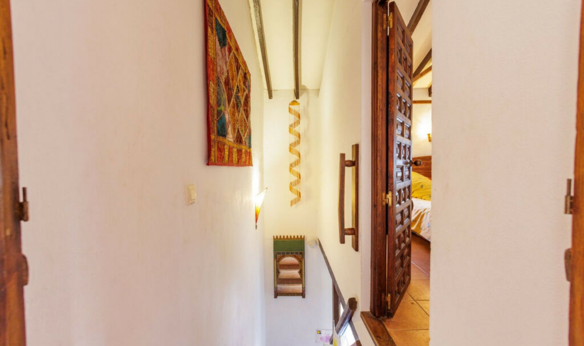 Resale - House -
Comares