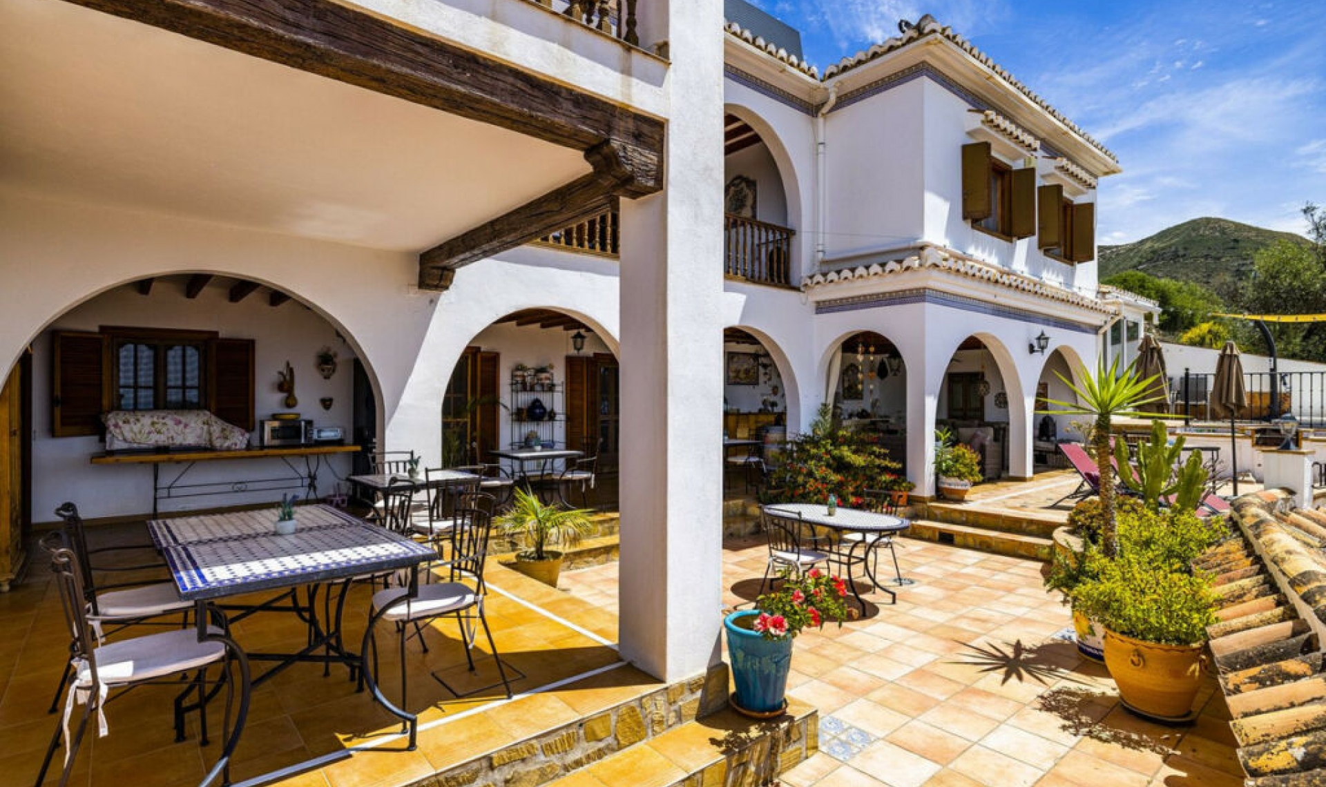 Resale - House -
Cómpeta