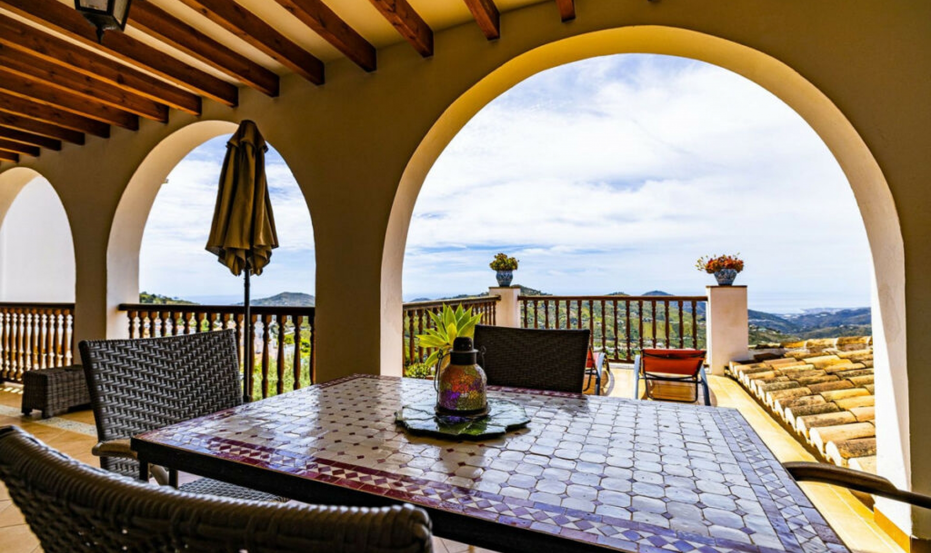 Resale - House -
Cómpeta