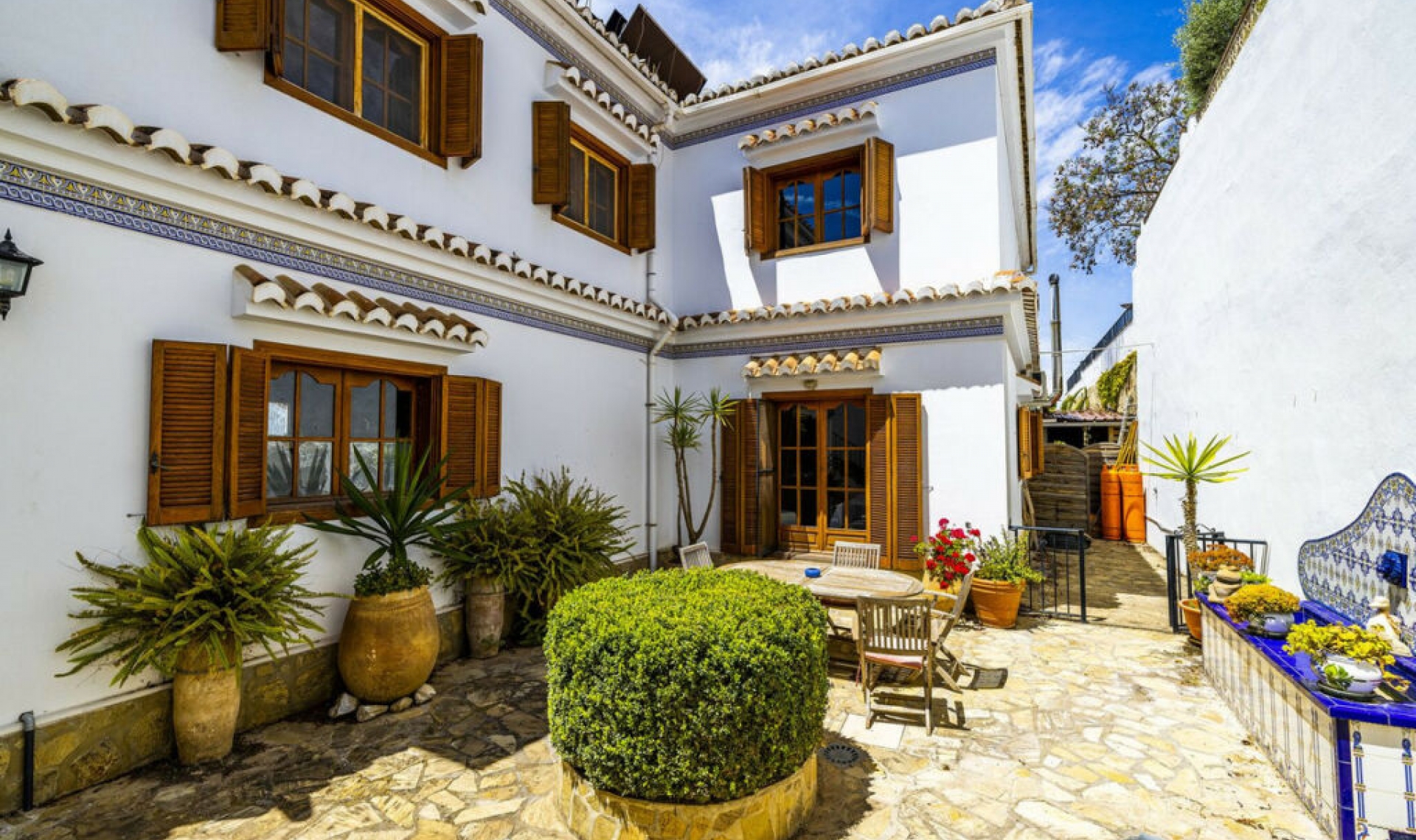 Resale - House -
Cómpeta