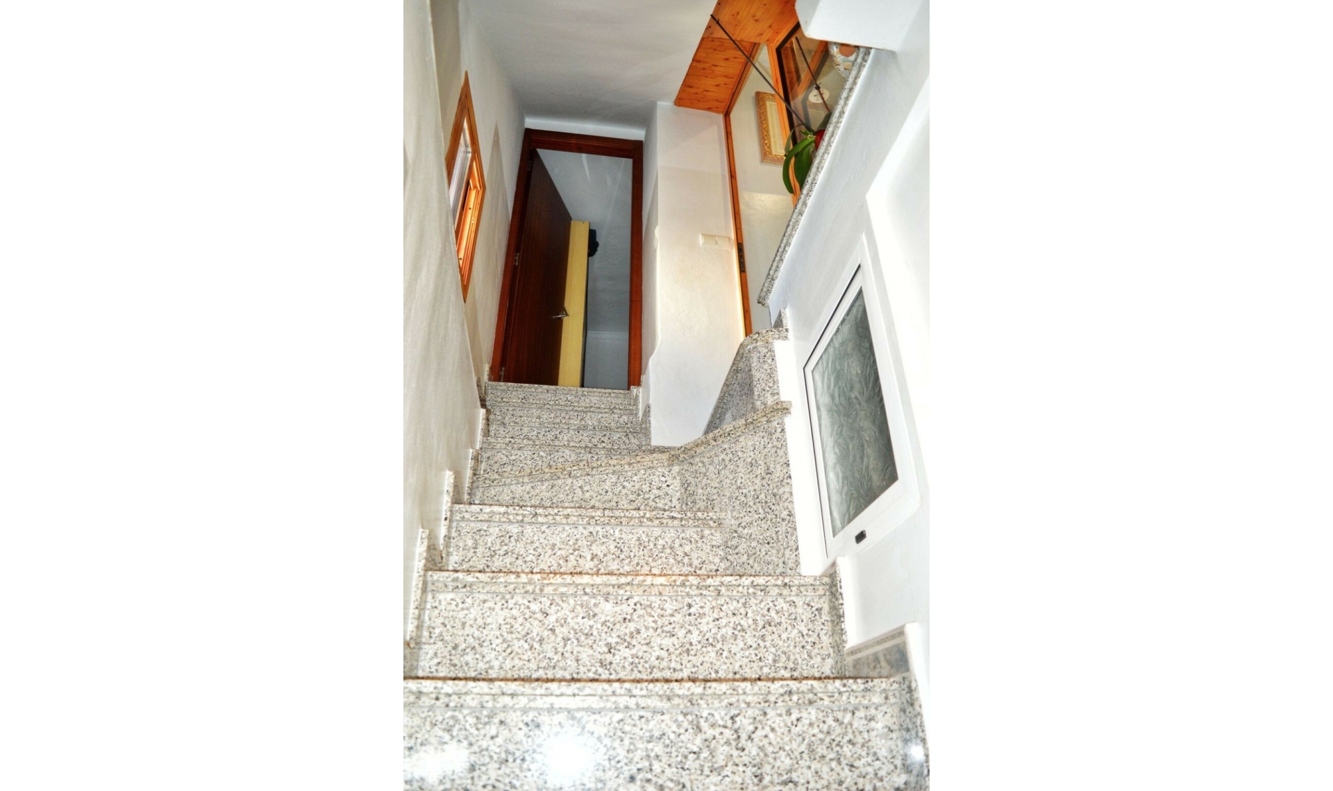 Resale - House -
Cómpeta