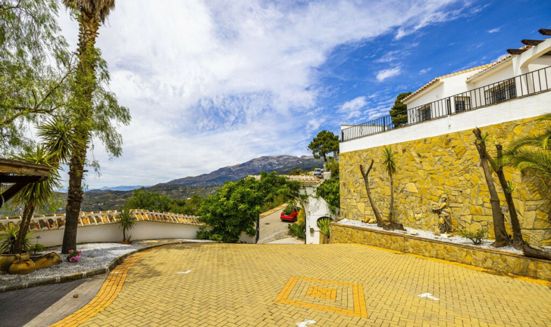 Resale - House -
Cómpeta