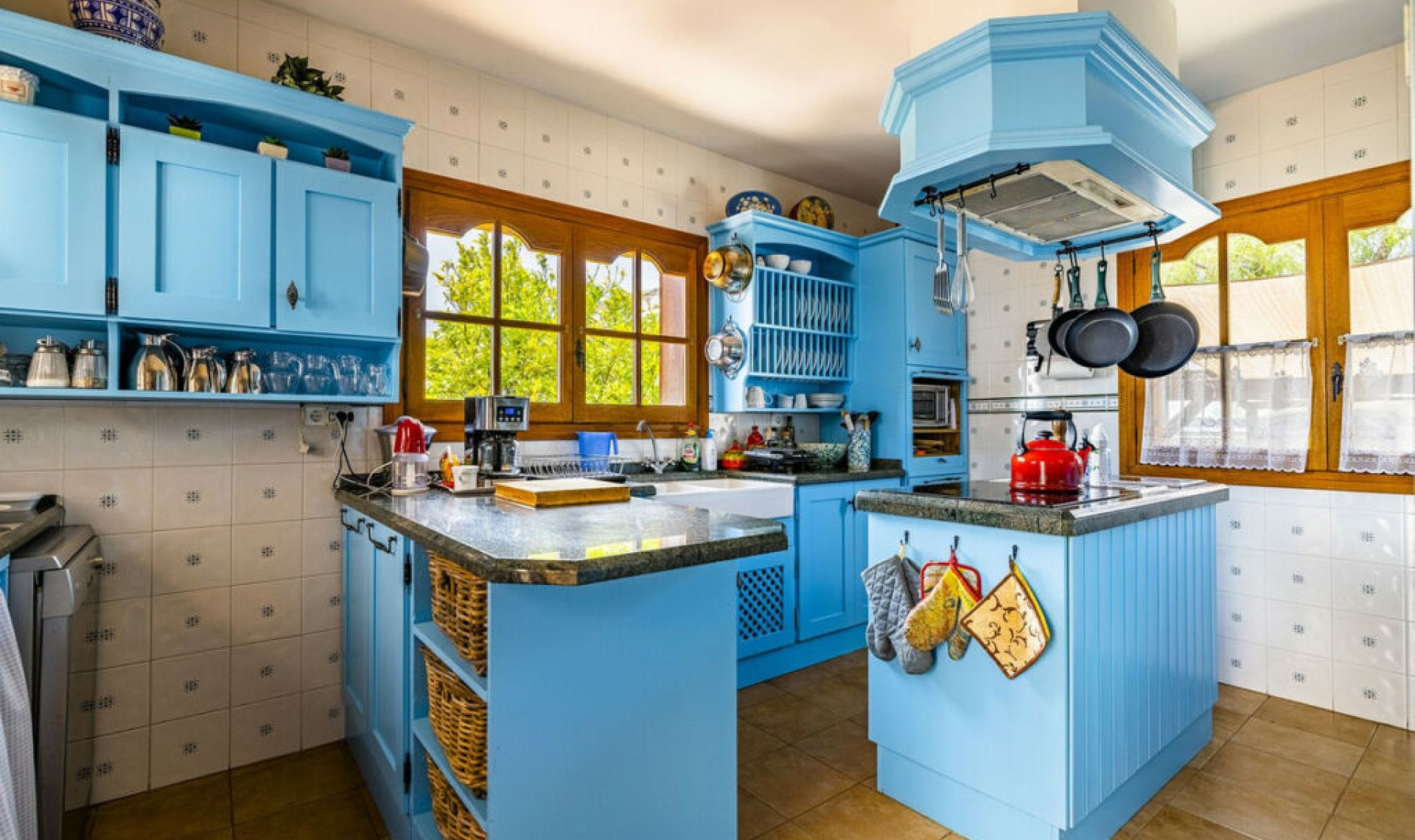 Resale - House -
Cómpeta