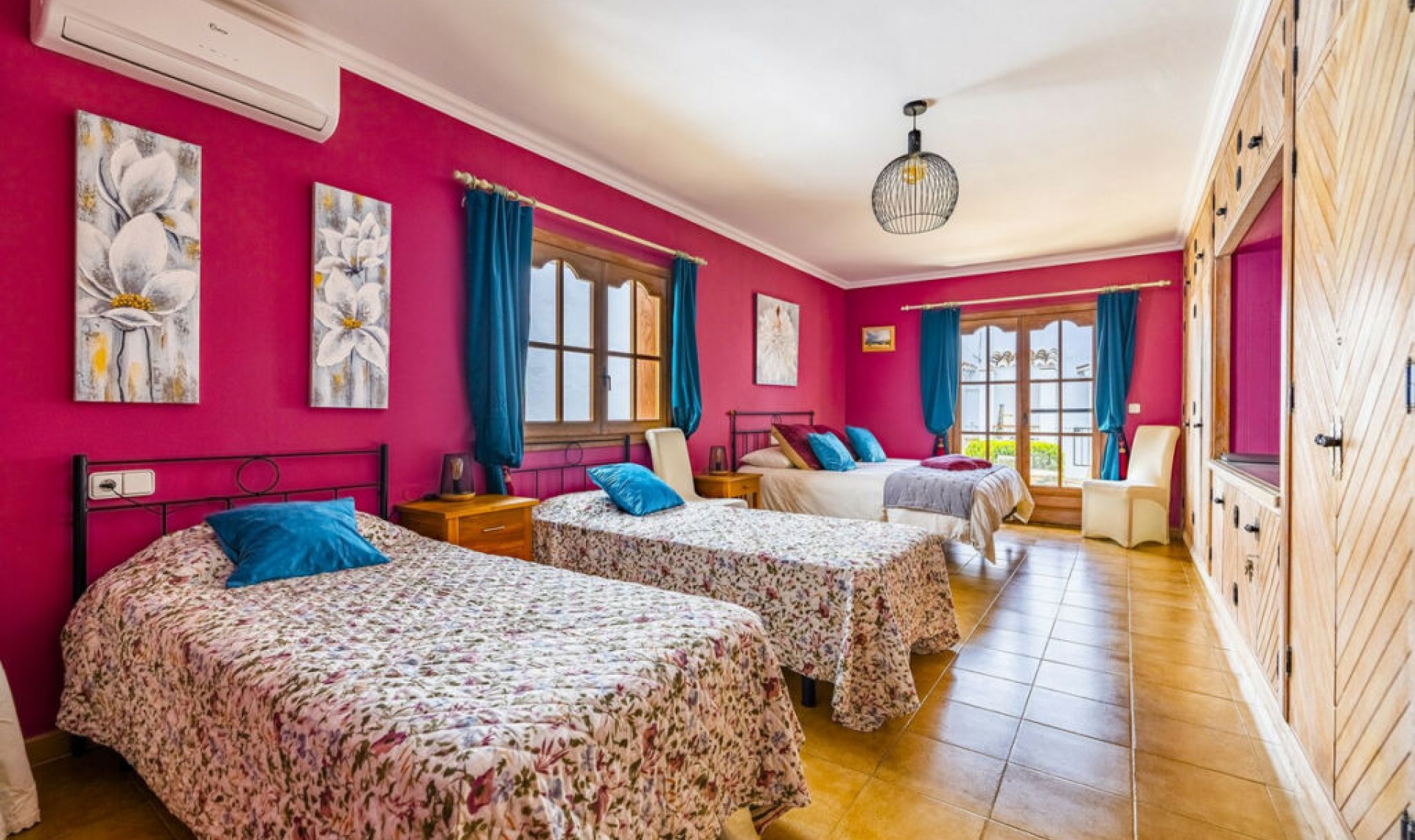 Resale - House -
Cómpeta