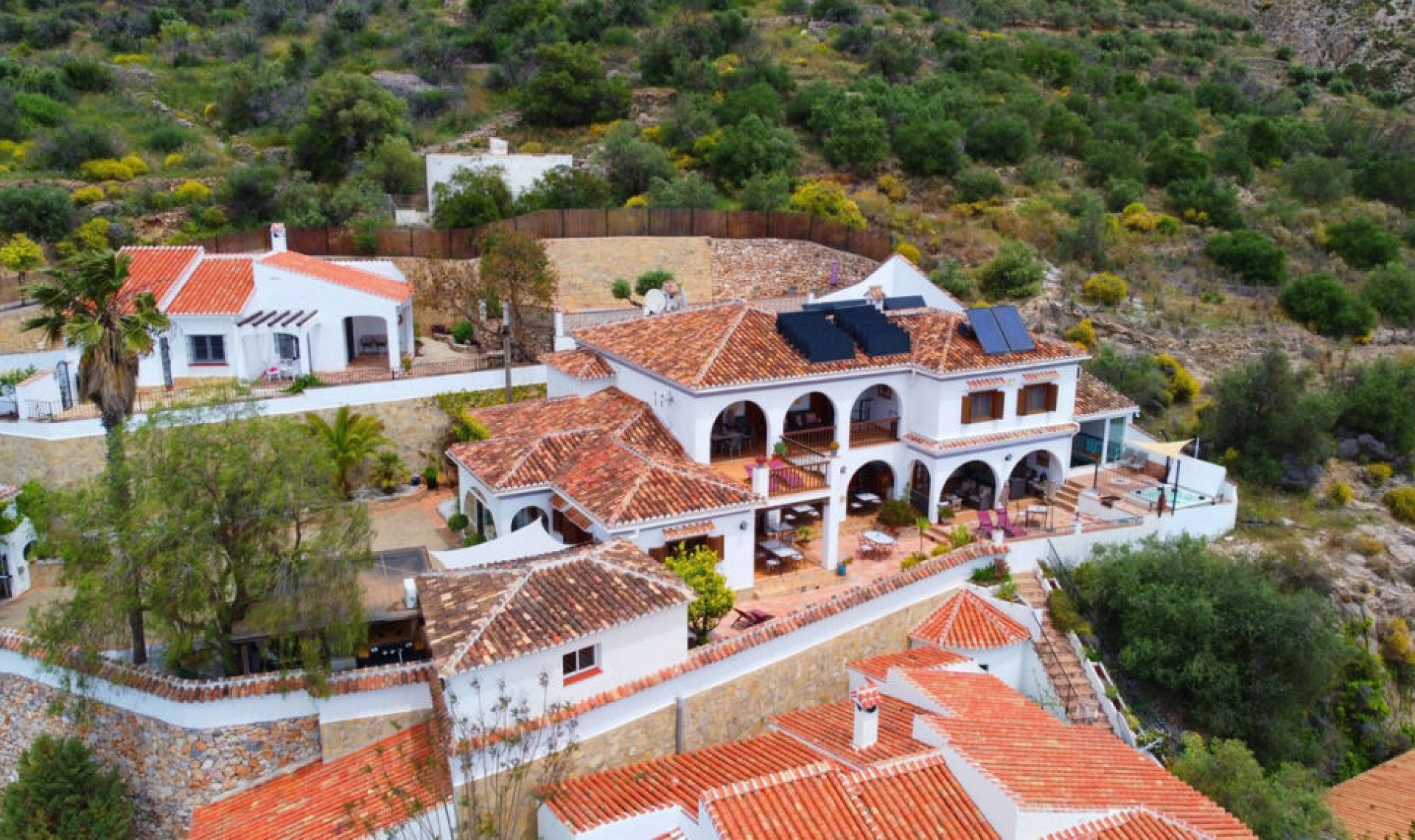 Resale - House -
Cómpeta