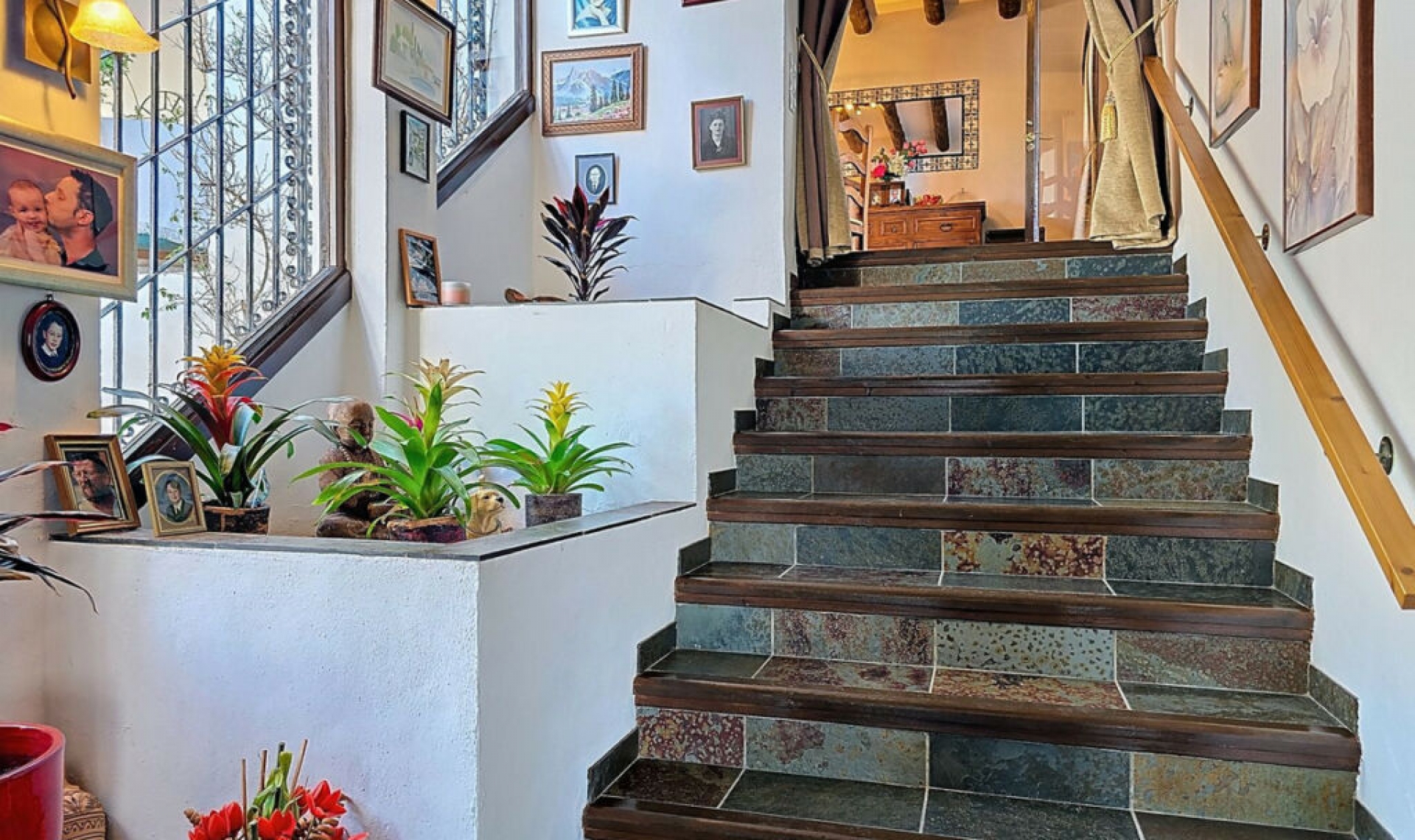 Resale - House -
Cómpeta