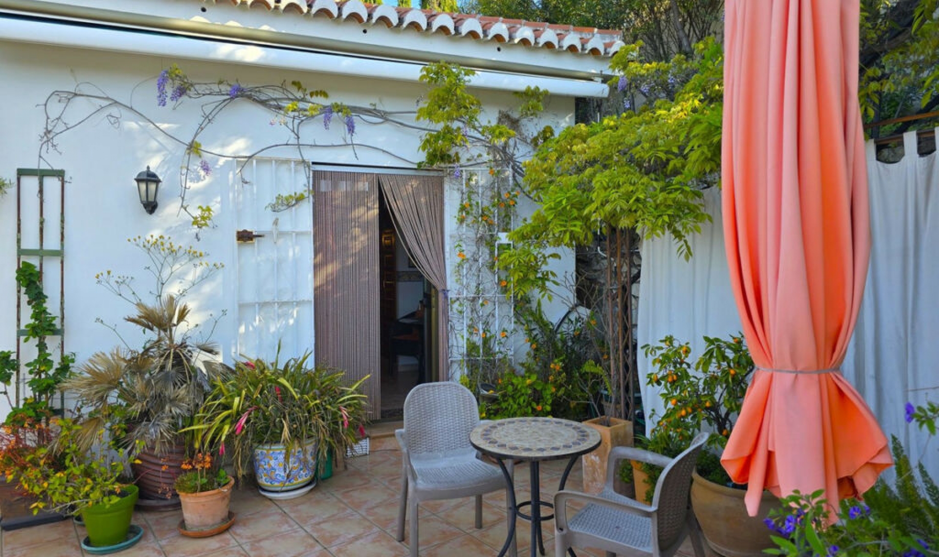 Resale - House -
Cómpeta