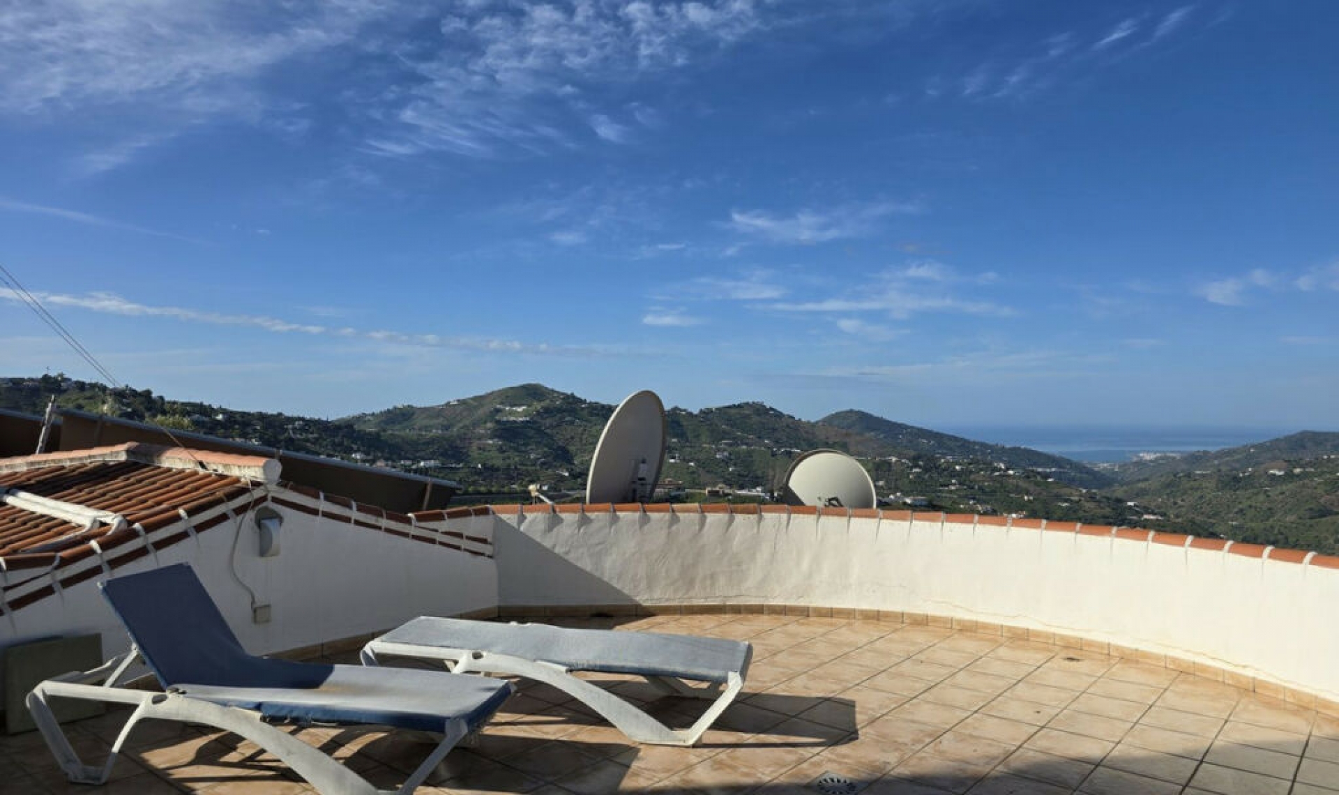 Resale - House -
Cómpeta