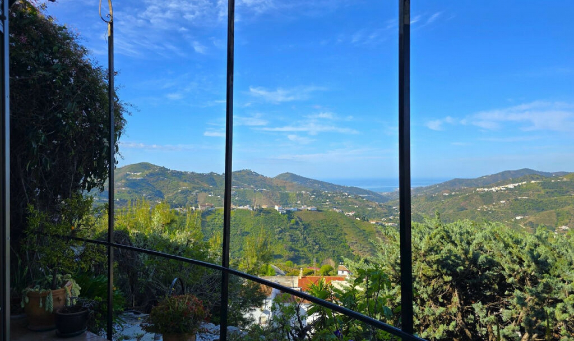 Resale - House -
Cómpeta