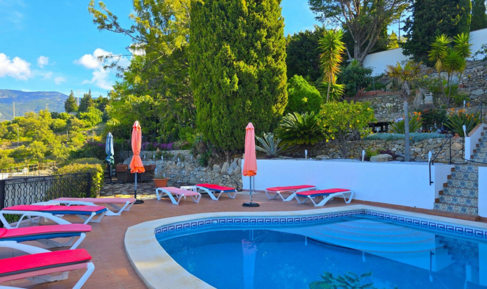 Resale - House -
Cómpeta