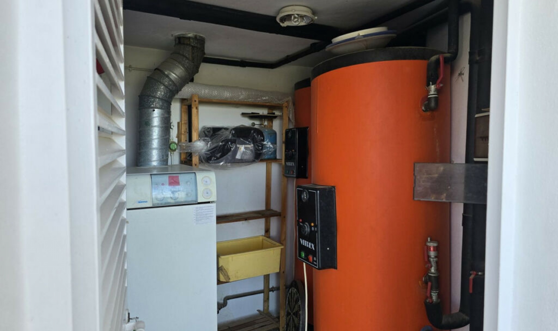 Resale - House -
Cómpeta