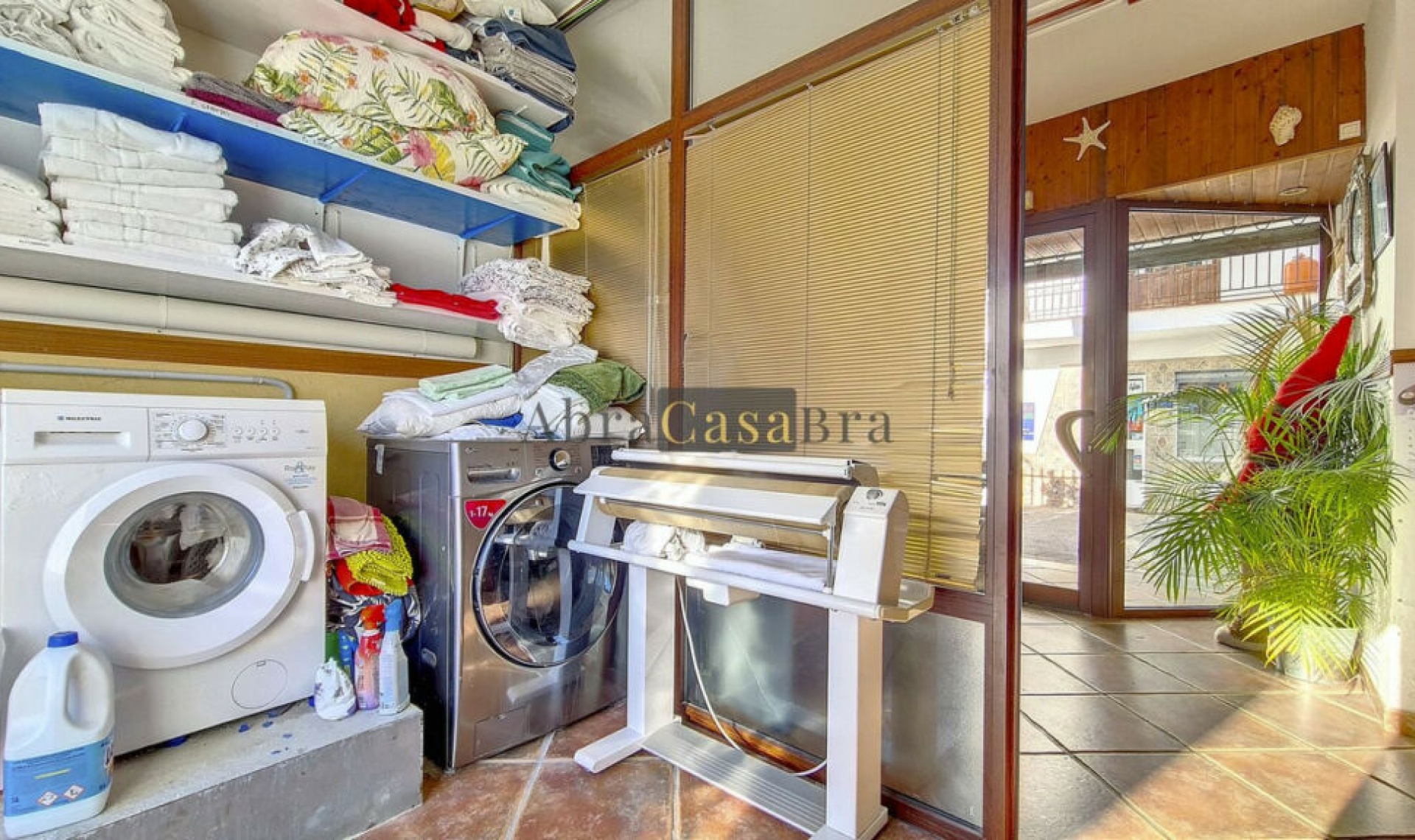 Resale - House -
Cómpeta