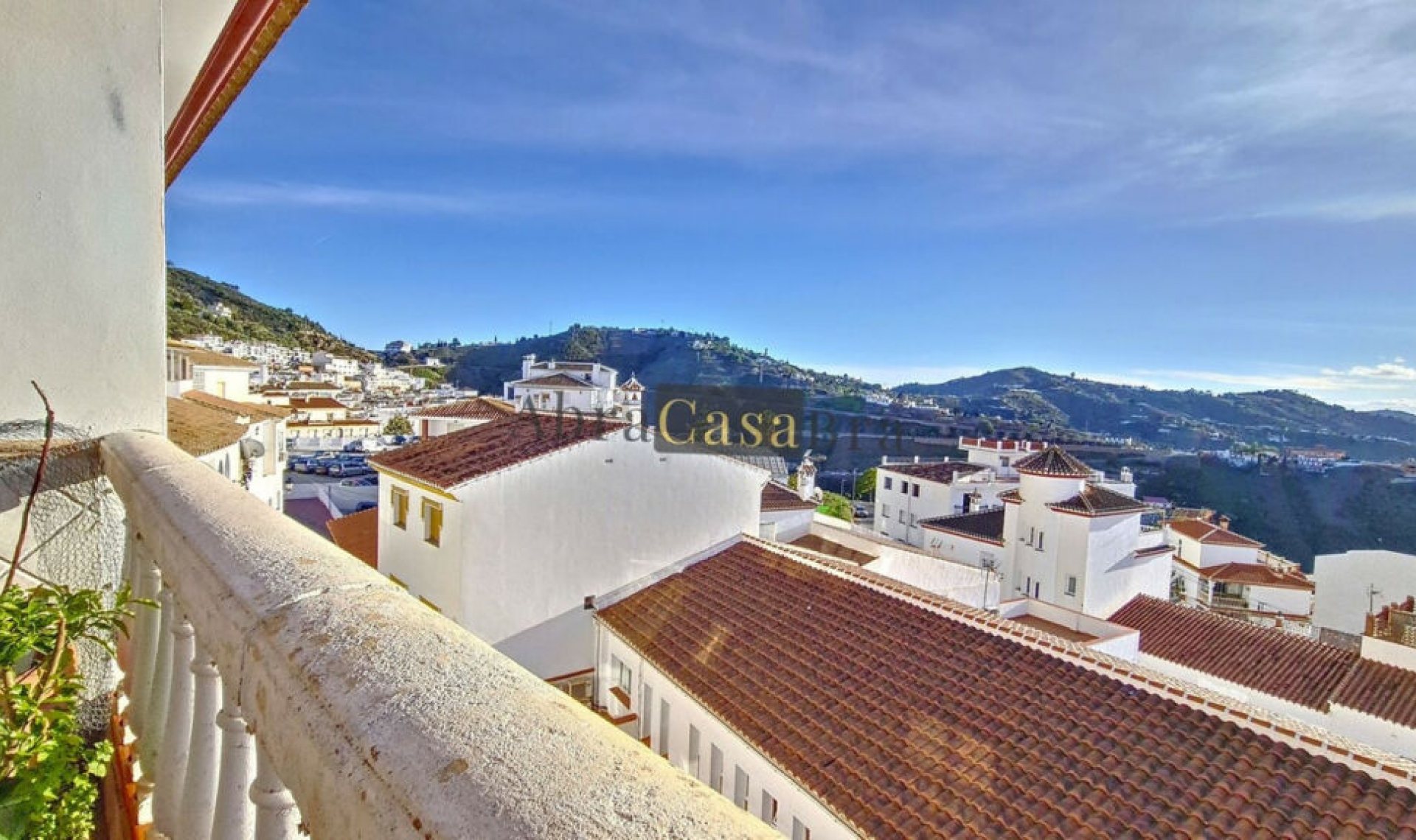 Resale - House -
Cómpeta