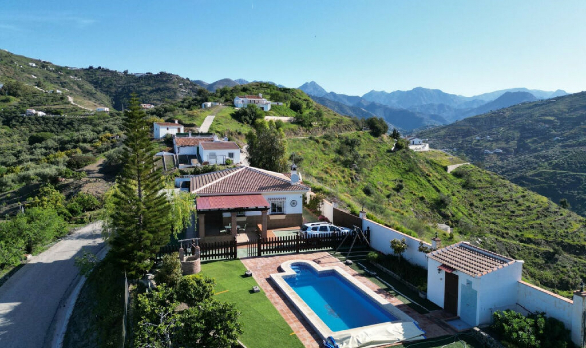 Resale - House -
Cómpeta