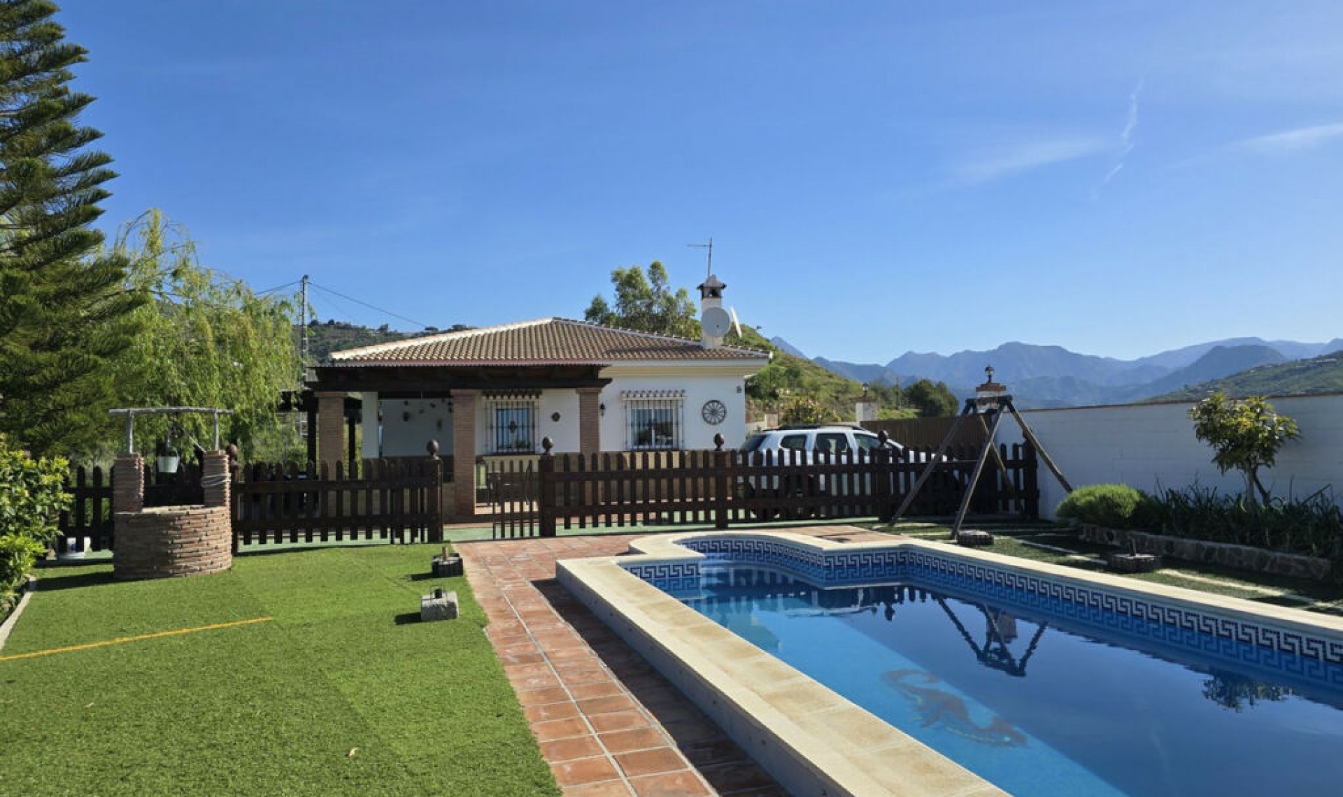 Resale - House -
Cómpeta