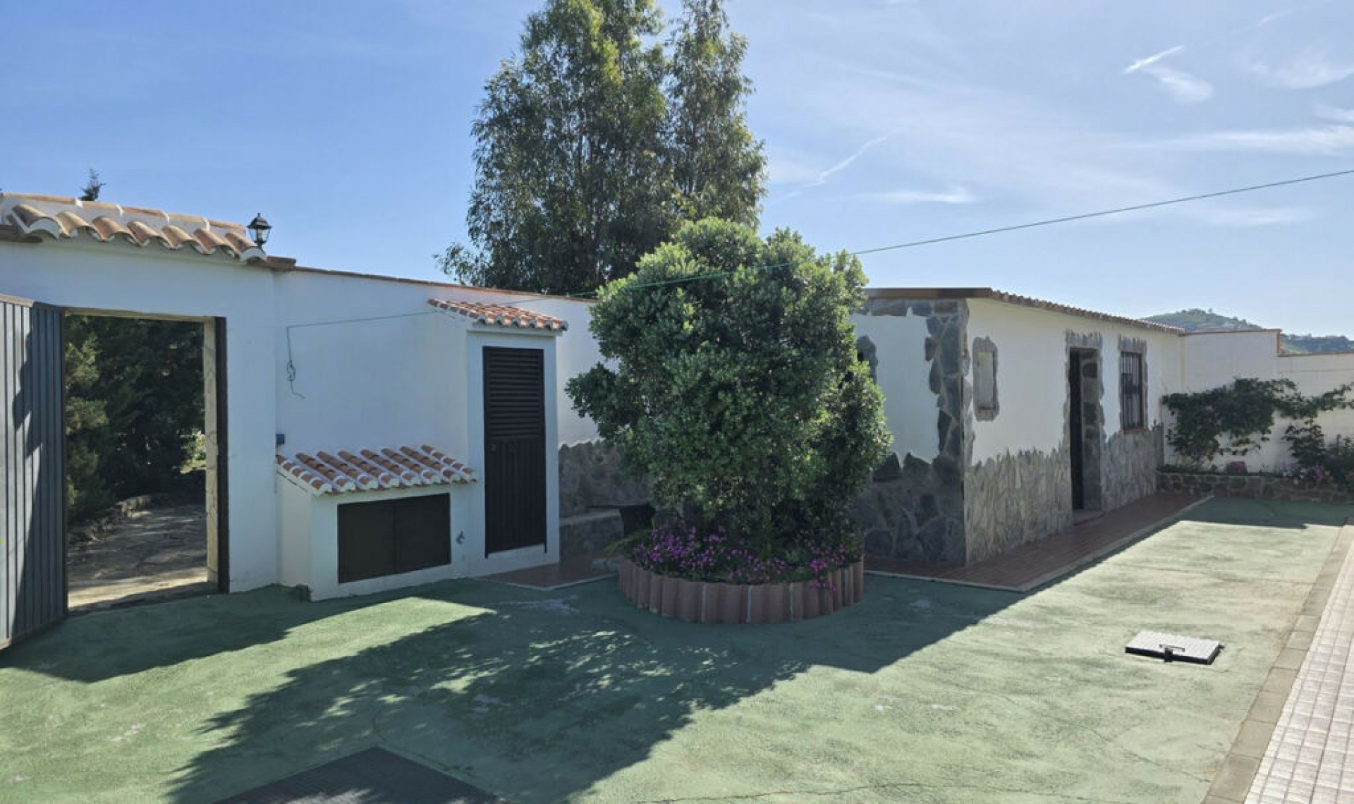 Resale - House -
Cómpeta