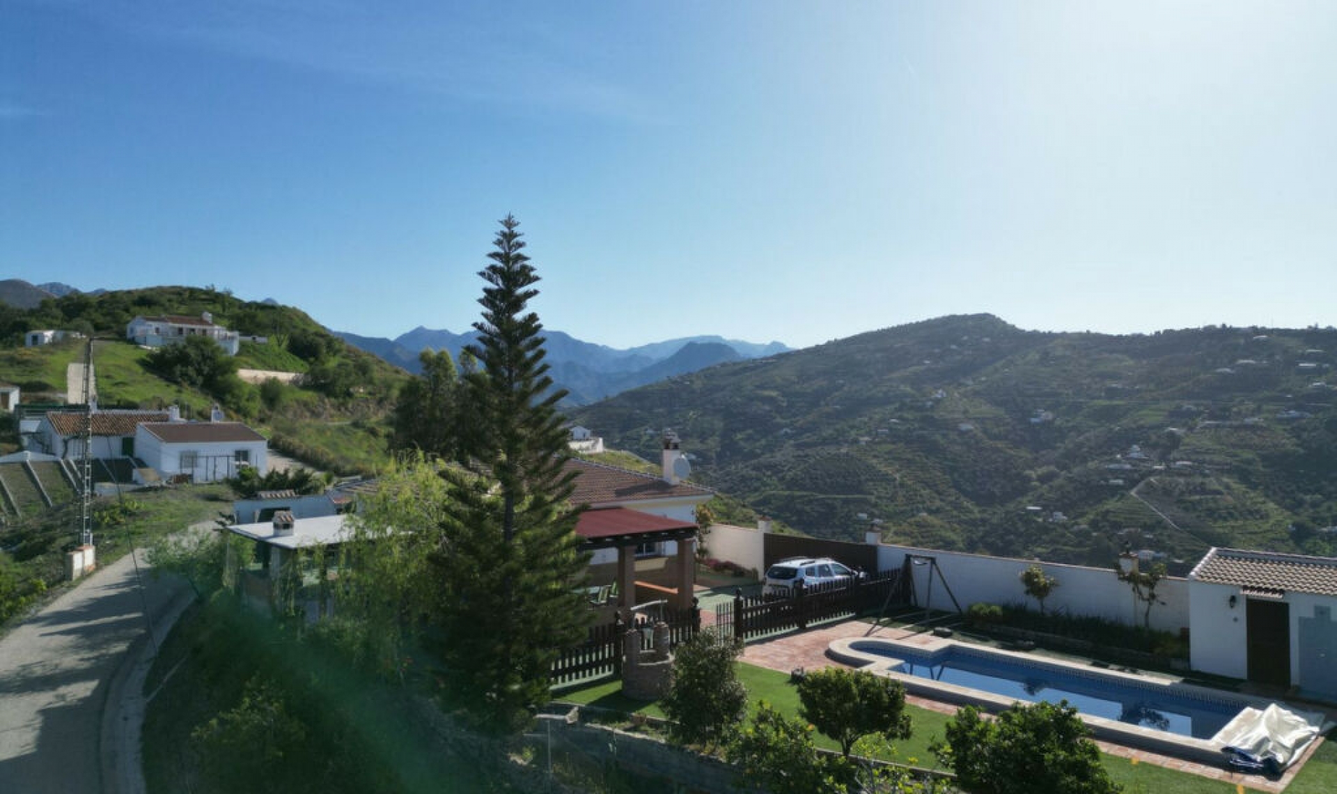 Resale - House -
Cómpeta