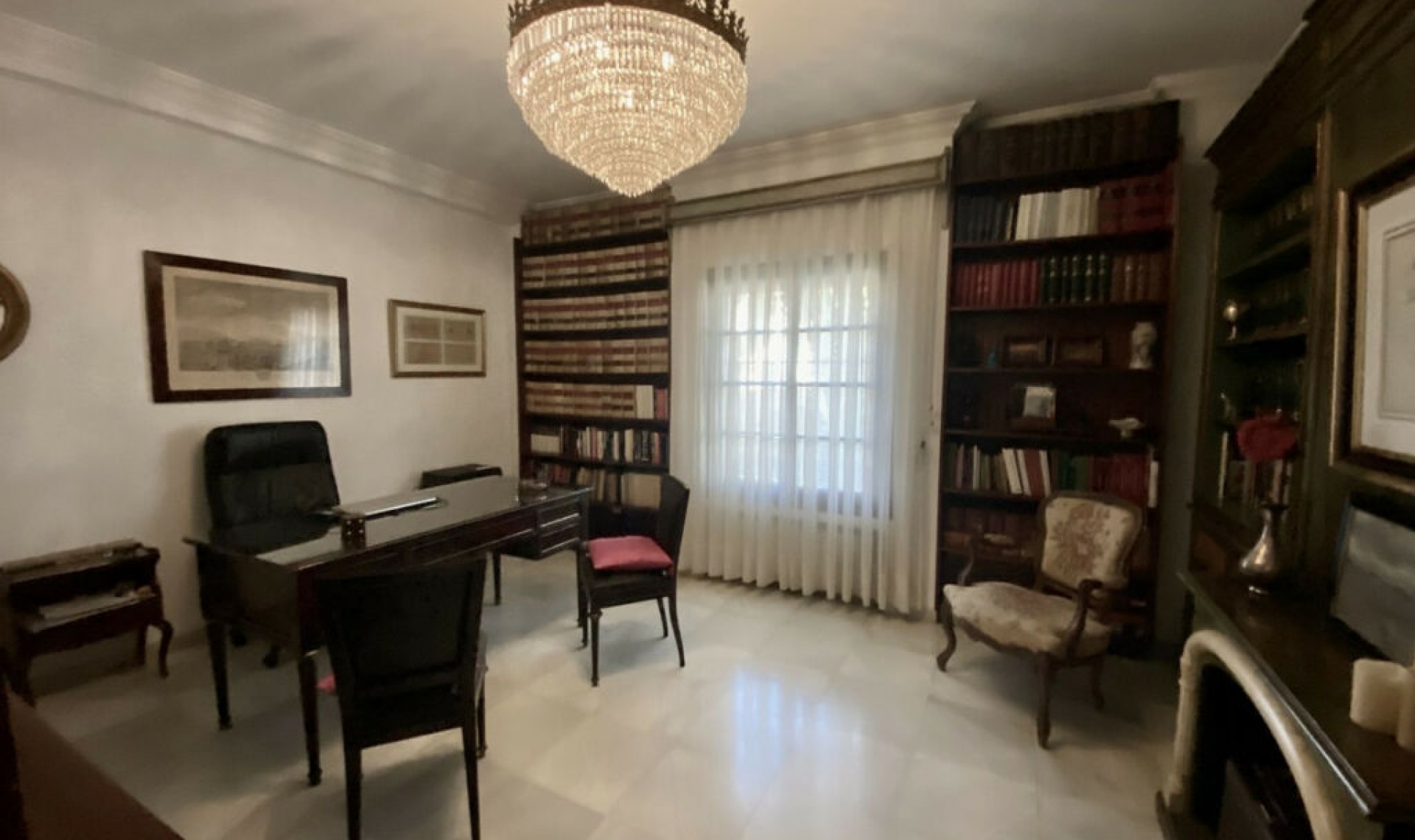 Resale - House -
Cortijo Blanco
