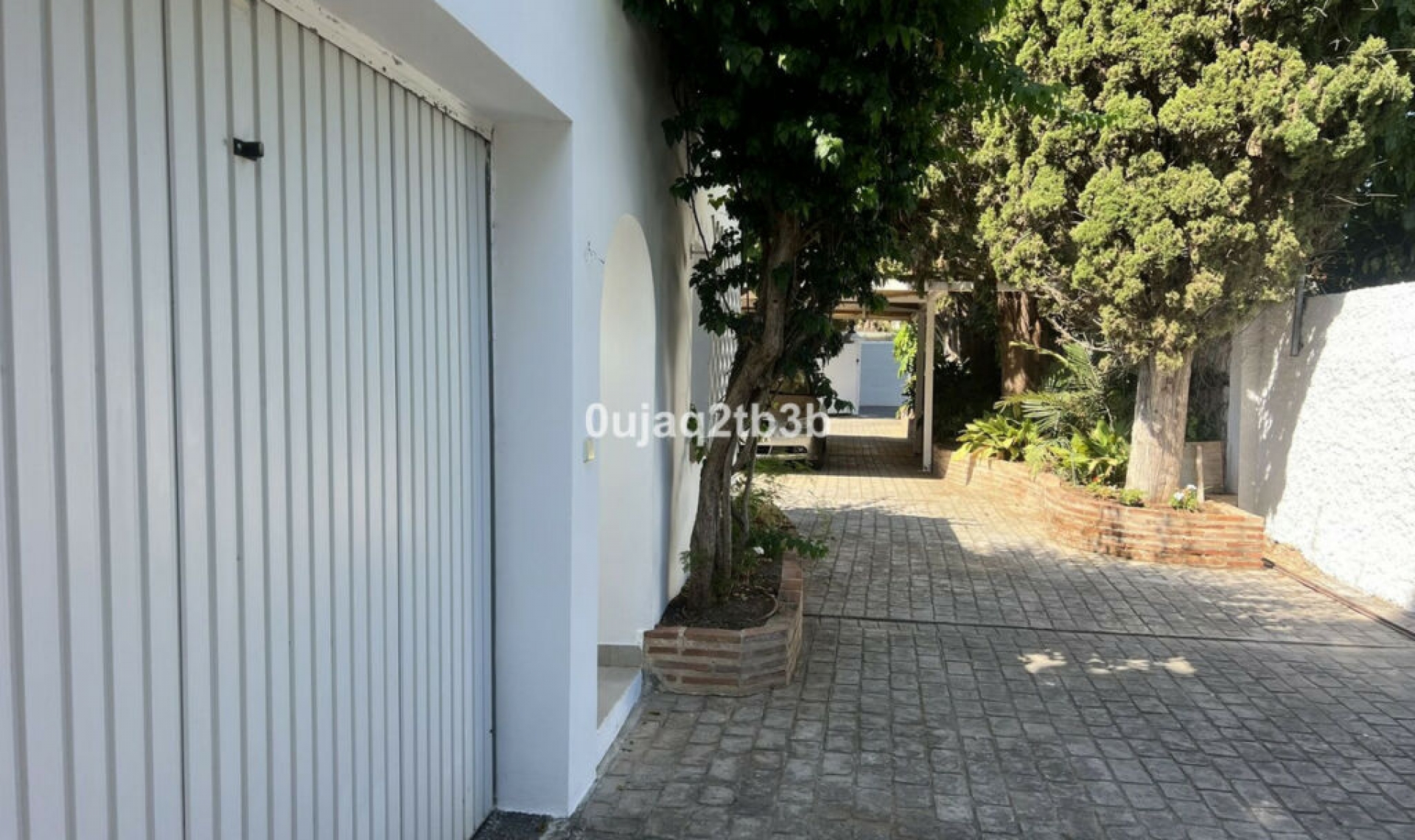 Resale - House -
Cortijo Blanco