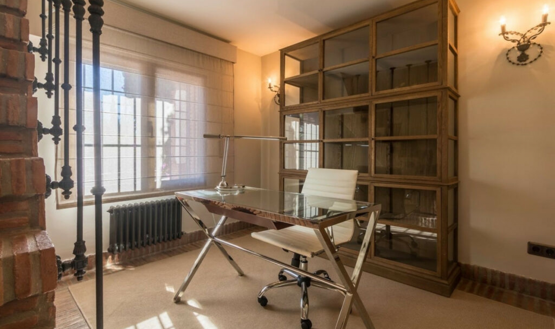 Resale - House -
Costabella