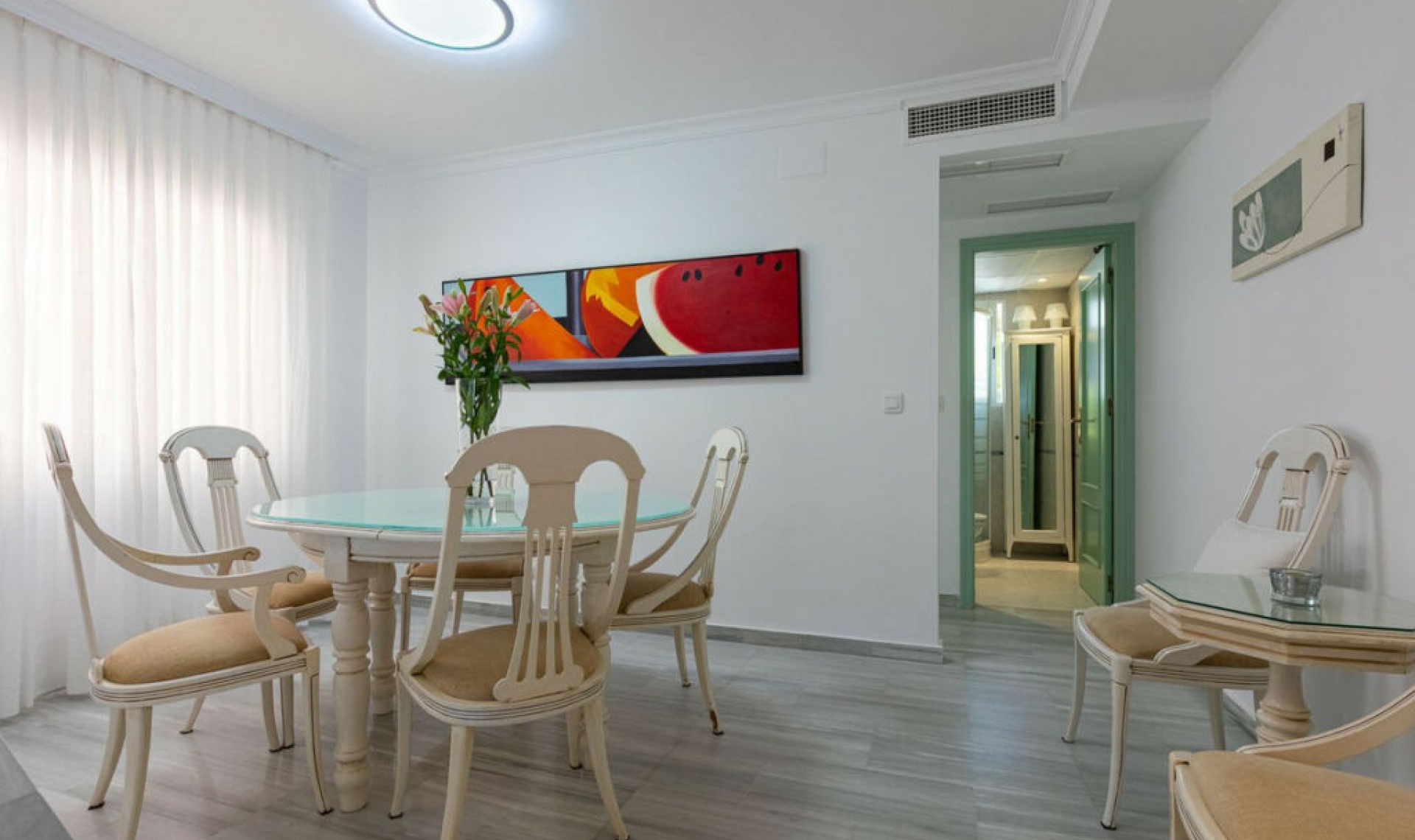 Resale - House -
Costabella