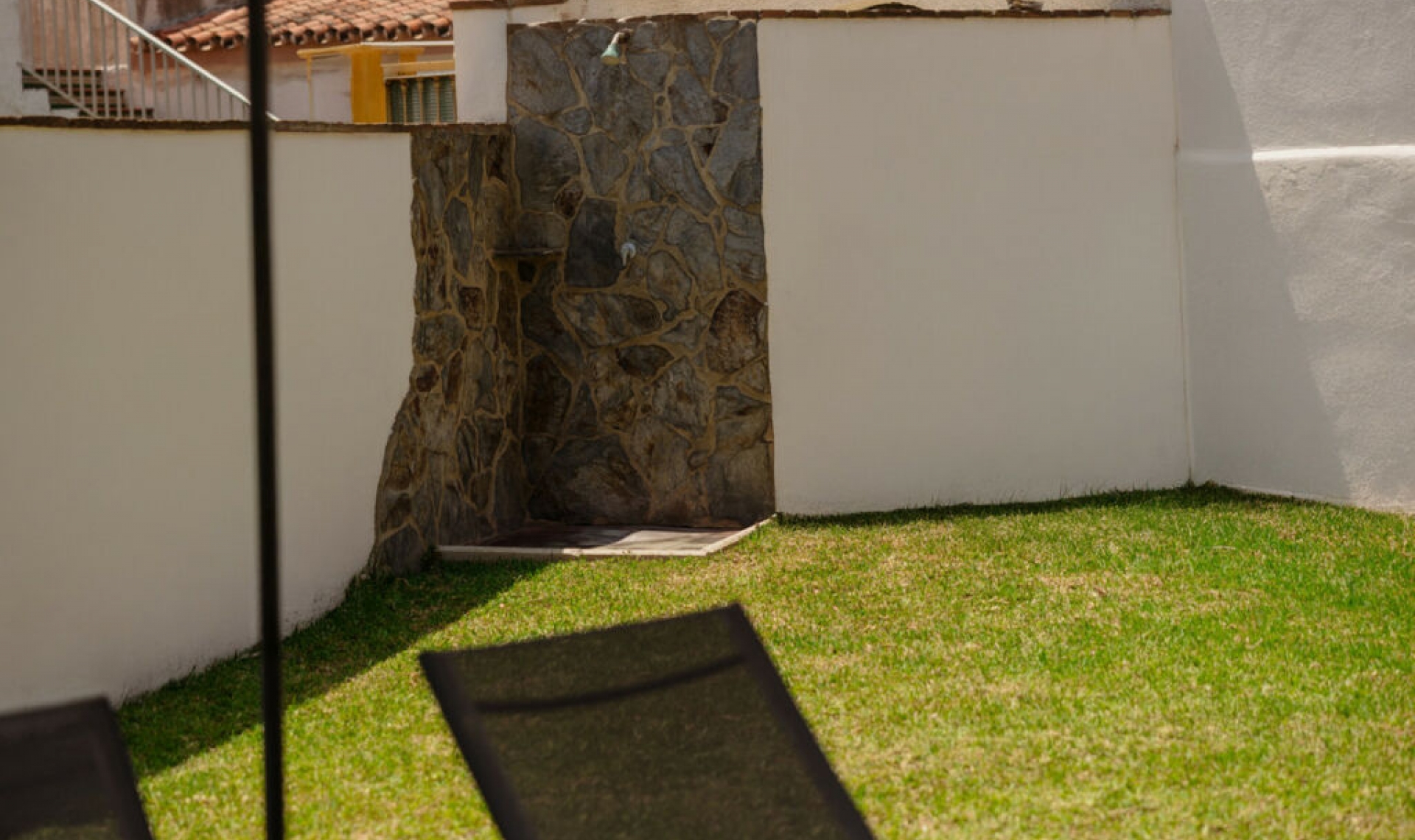Resale - House -
Costabella