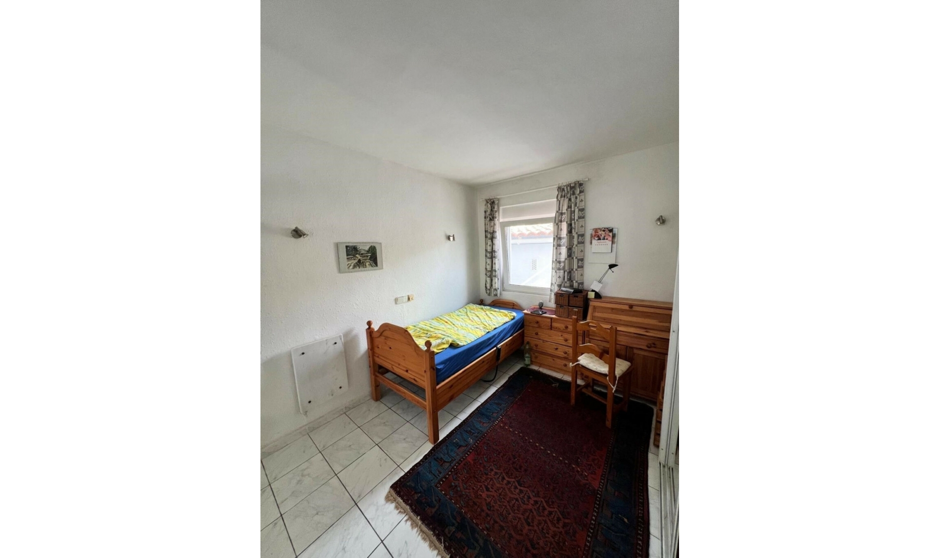 Resale - House -
Costabella