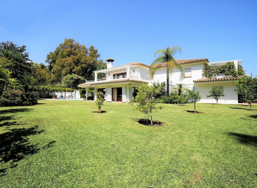 Resale - House -
Costalita