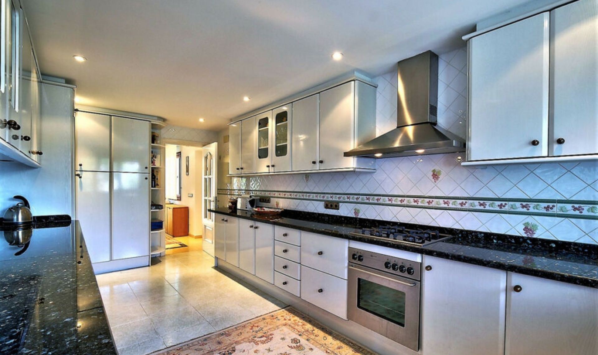 Resale - House -
Costalita