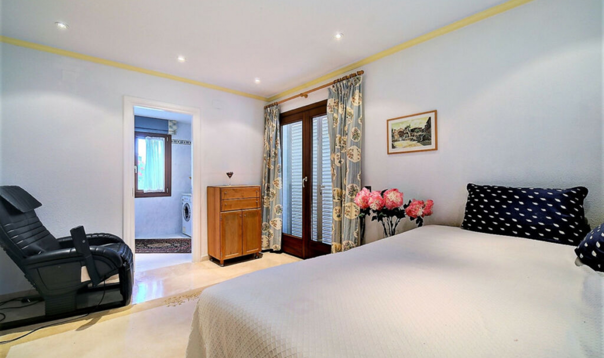 Resale - House -
Costalita