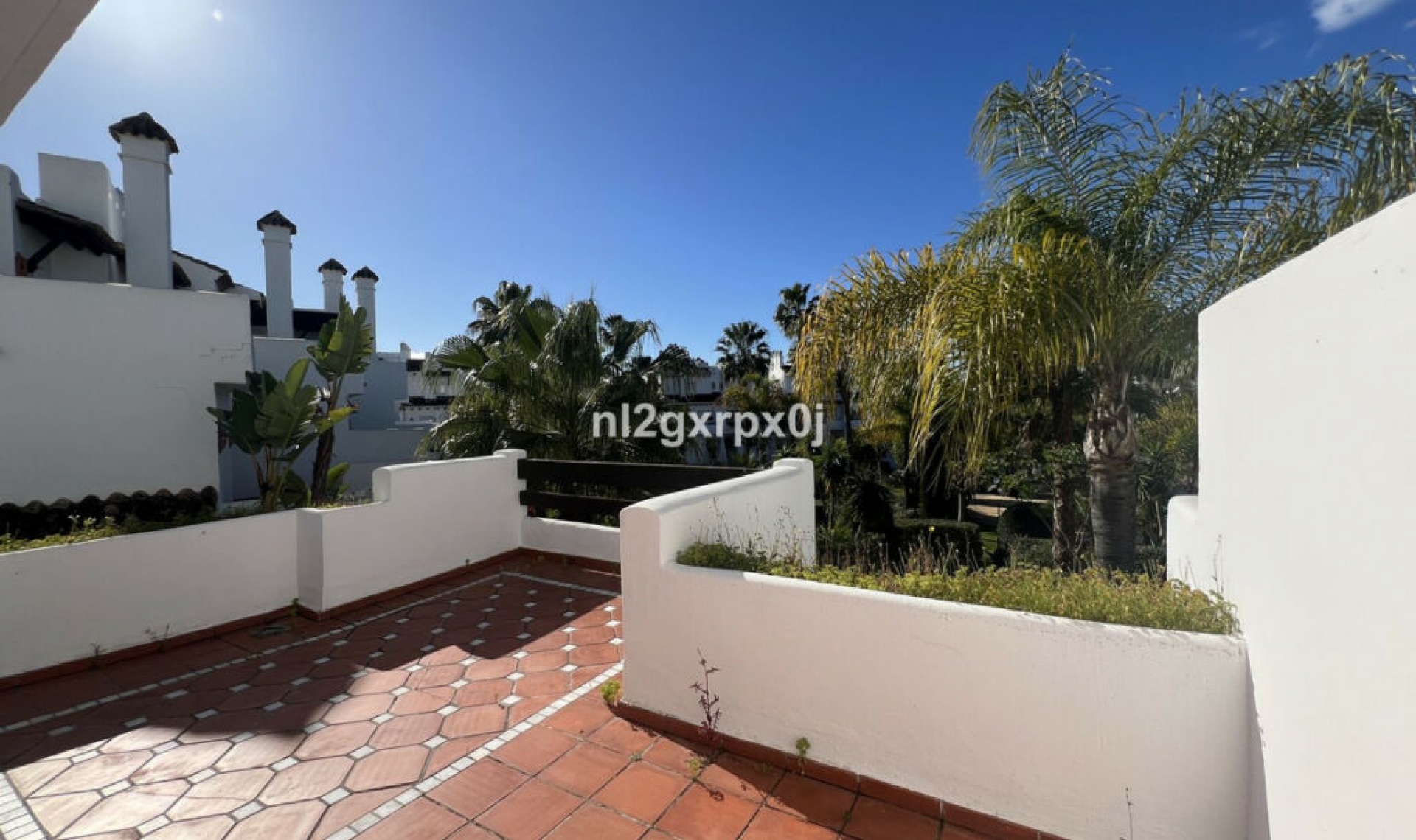 Resale - House -
Costalita