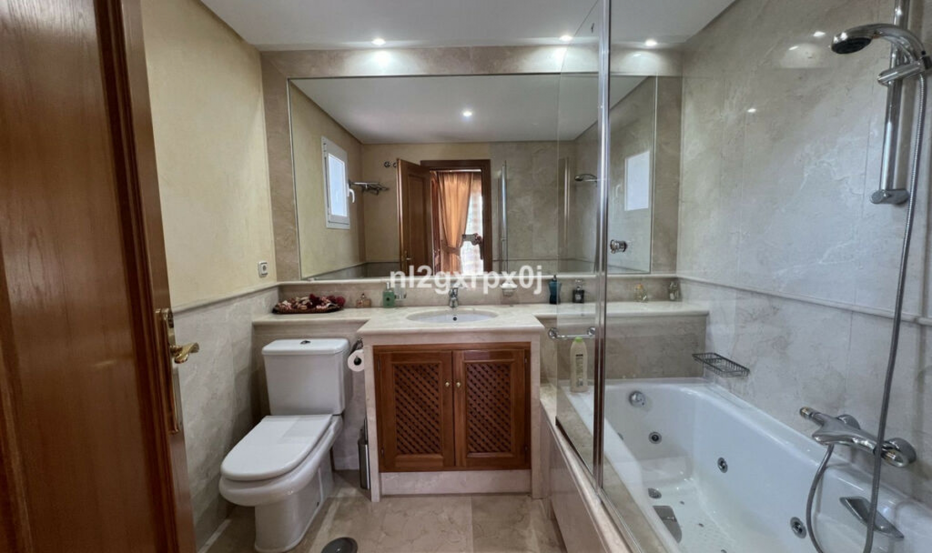 Resale - House -
Costalita