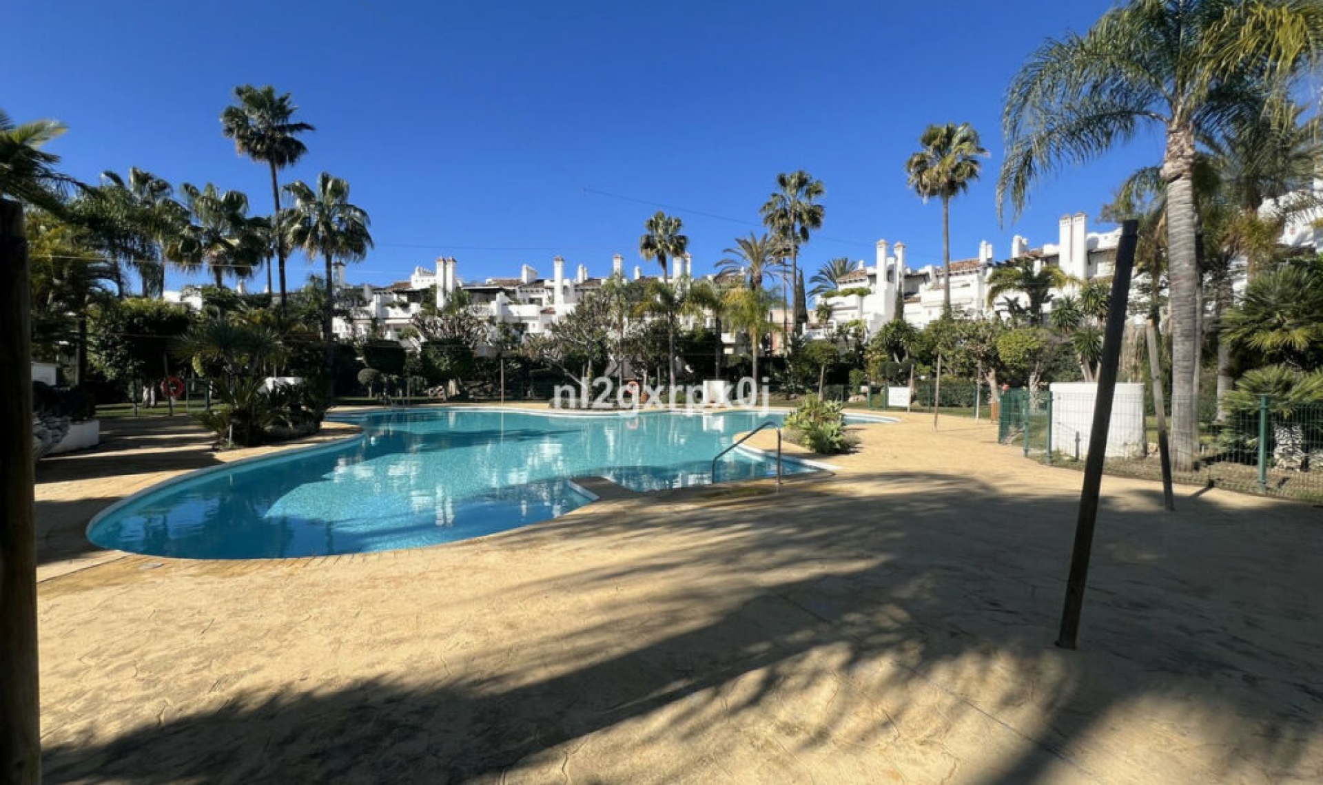 Resale - House -
Costalita