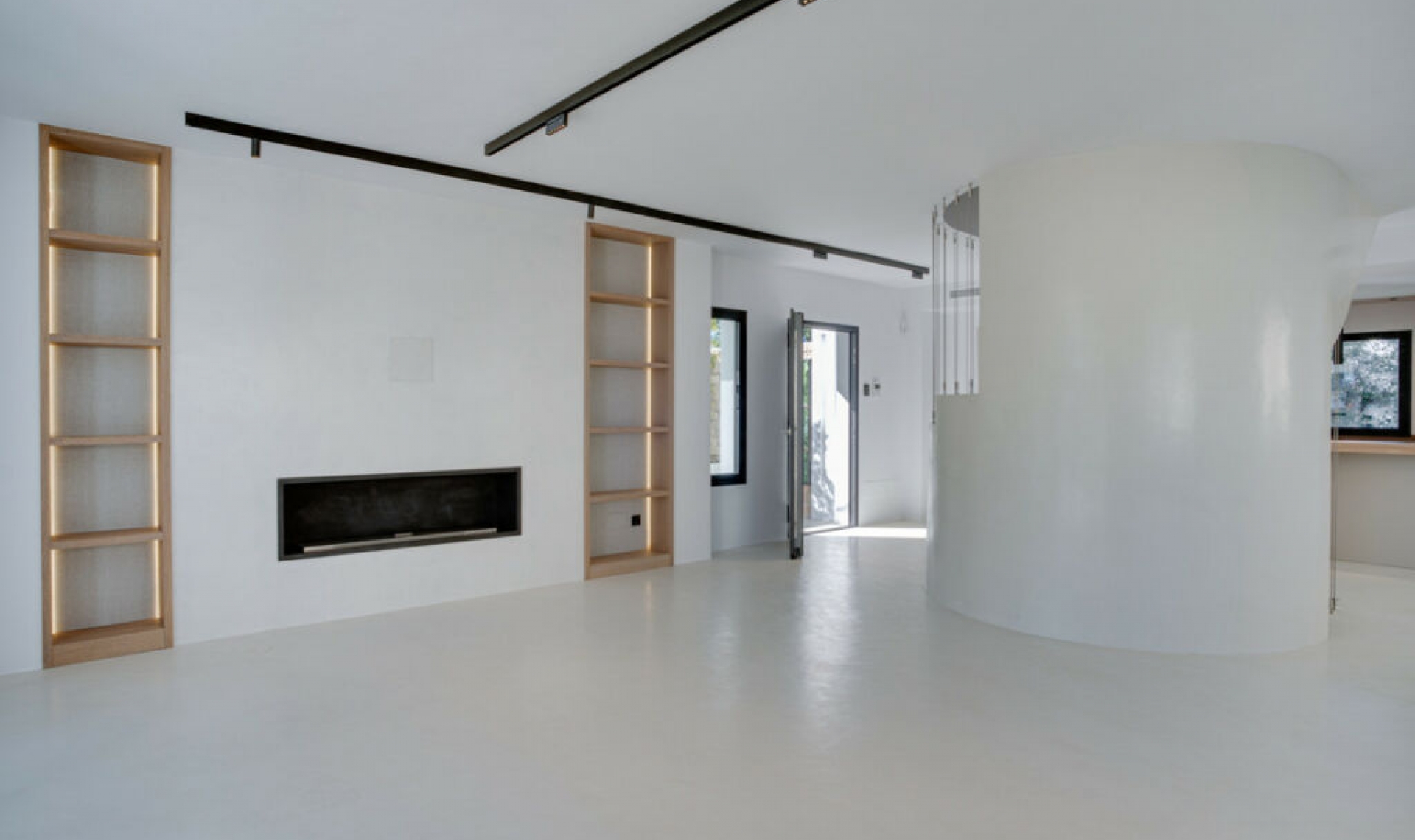 Resale - House -
Costalita