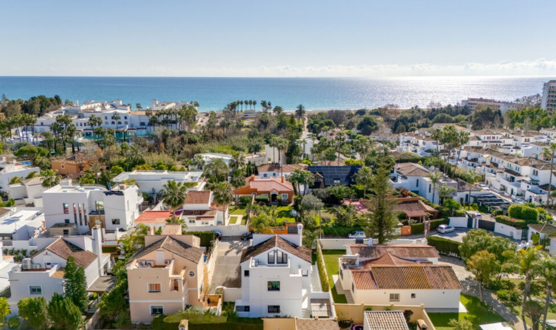 Resale - House -
Costalita