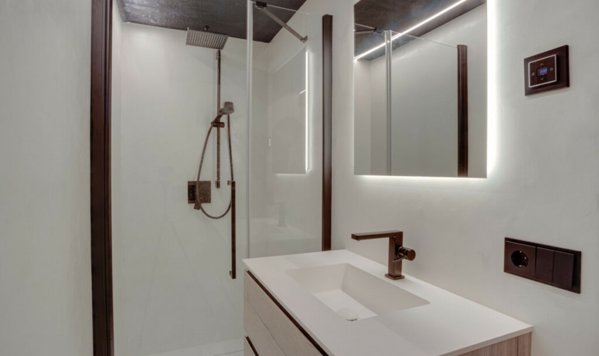 Resale - House -
Costalita