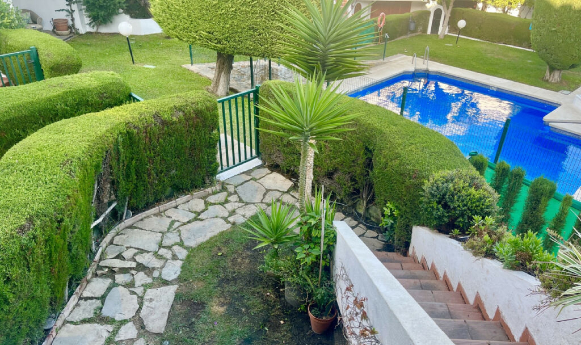 Resale - House -
Costalita
